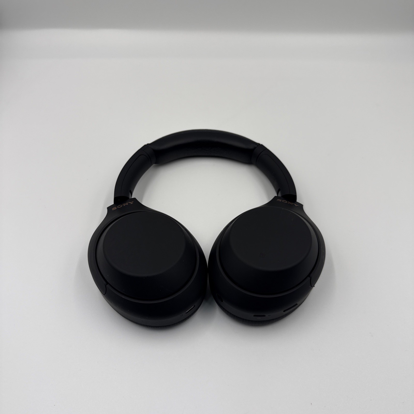 Sony WH-1000XM4 Wireless Bluetooth Headphones Active Noise Canceling-Black