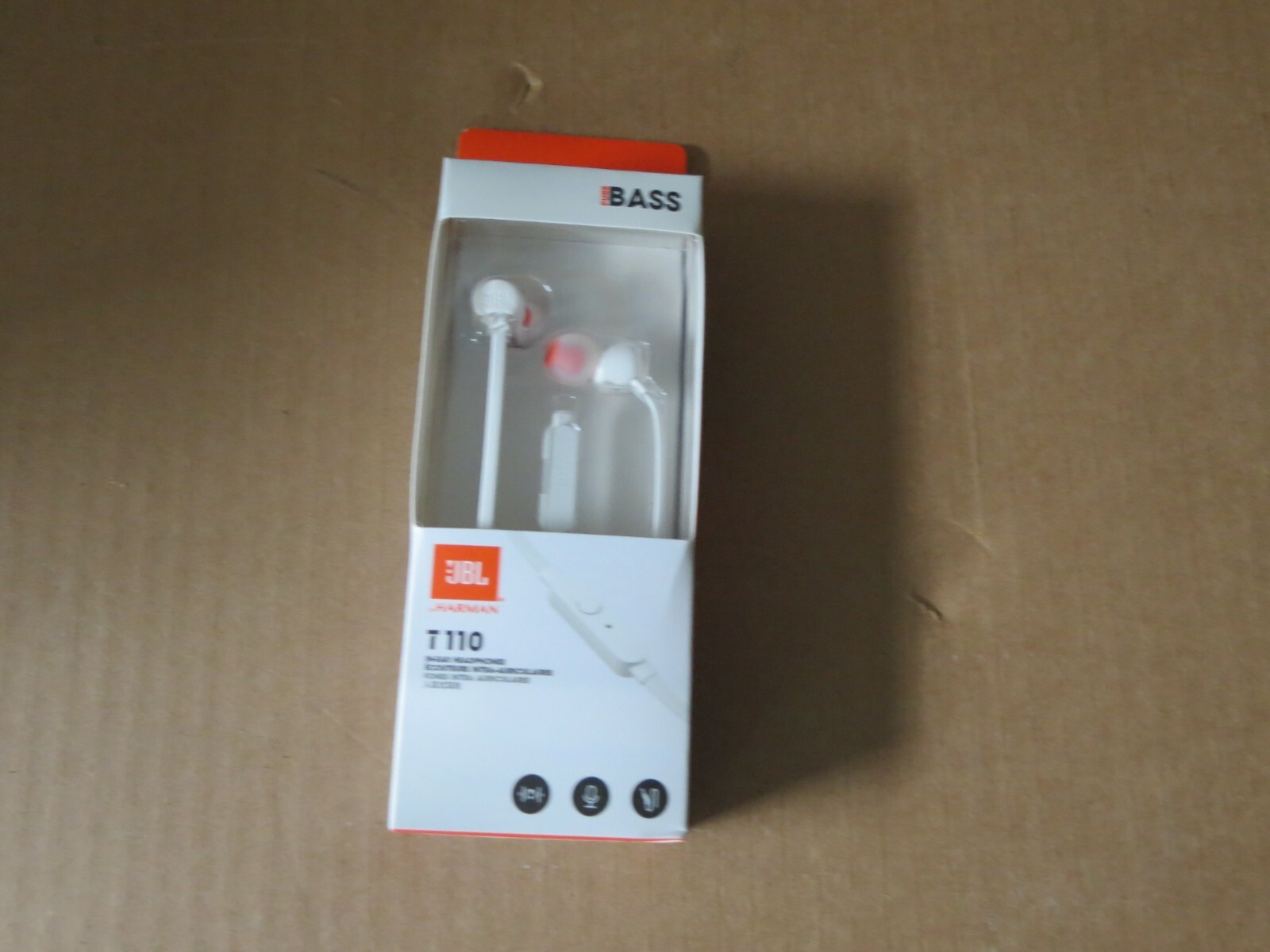 JBL T110 Harman Kardon Pure Bass Tangle Free In-ear Headphones/Mic (White)NEW