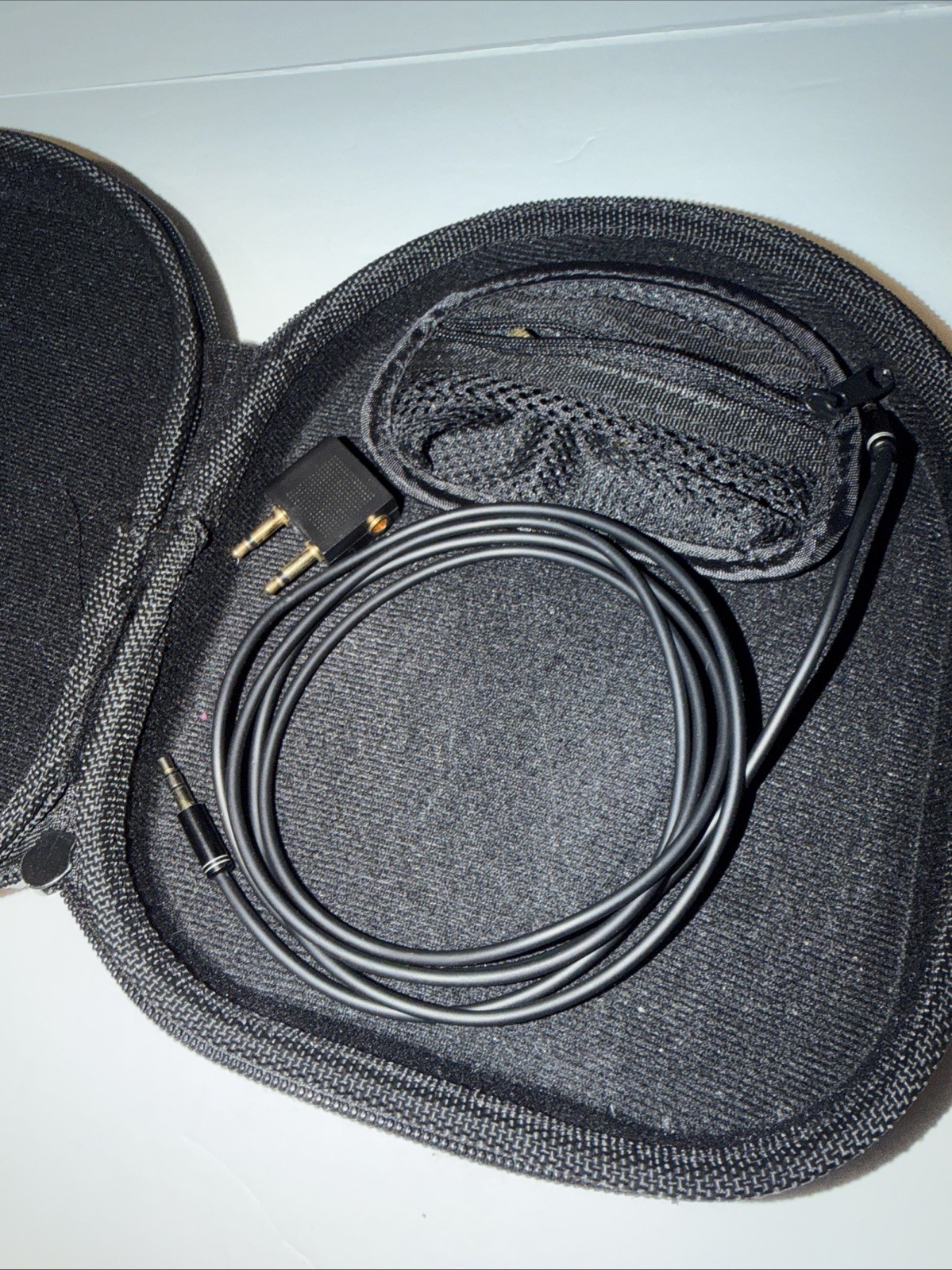 Nakamichi NC40 Noise-Cancelling Headphones, Carrying Case Included