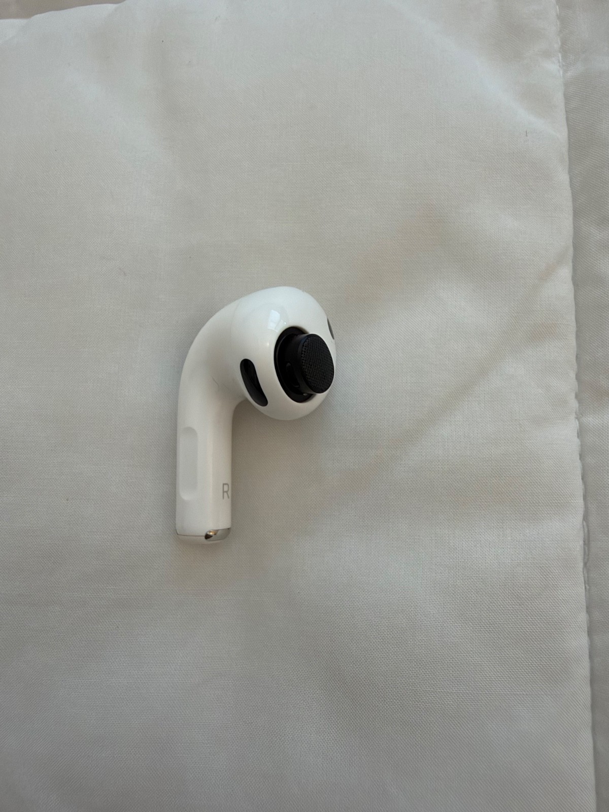 Apple AirPods Pro 3rd Gen (2025) Replacement: Right Side Only A3063
