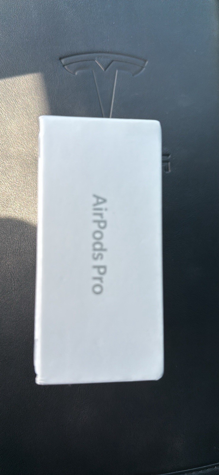 Apple AirPods Pro 3 BRAND NEW