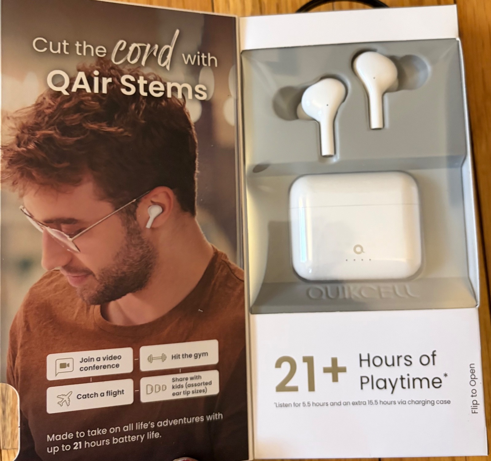 Quikcell QAIRSTEMS True Wireless Earbuds w/ Charging Case, White