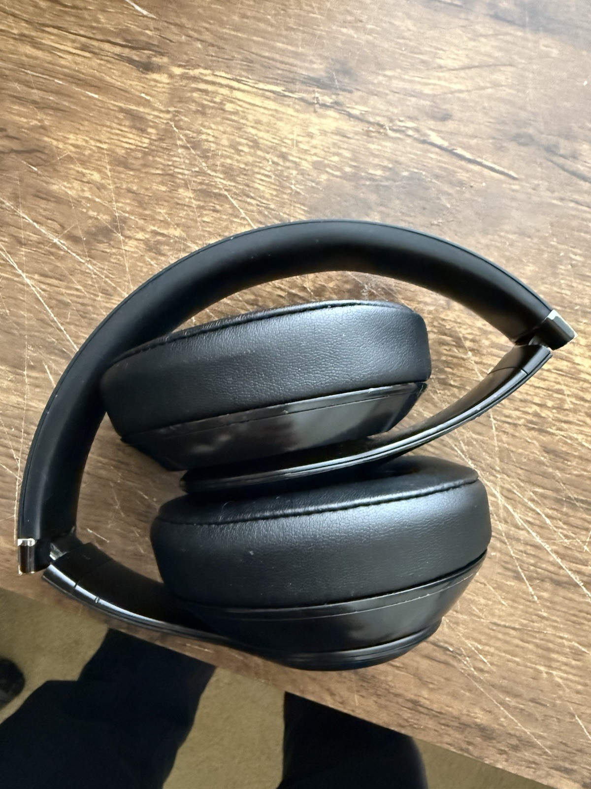 Beats By Dr. Dre Studio3 Bluetooth Headphones Over Ear Black A1914