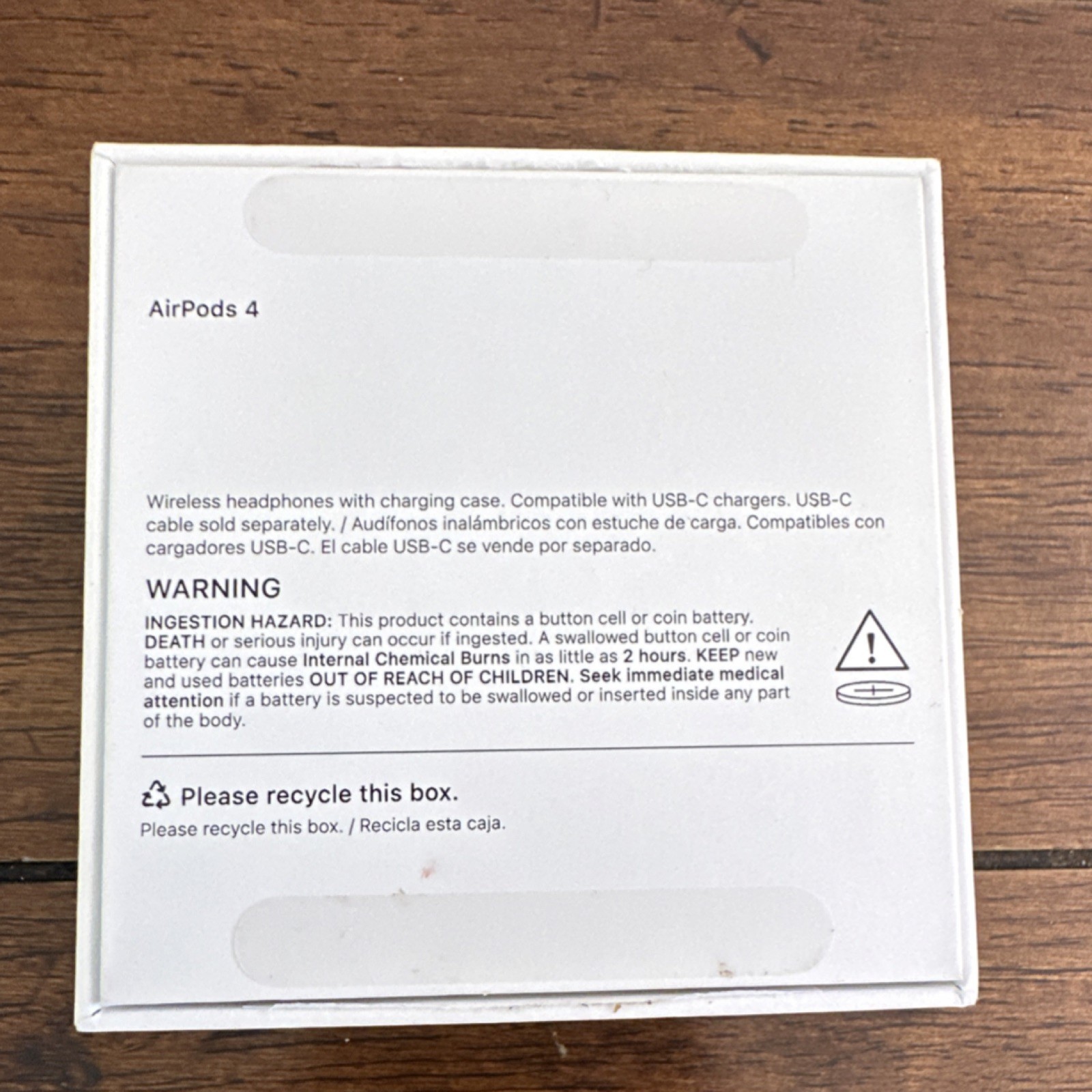 Apple AirPods 4 Bluetooth Wireless In-Ear Earbuds White Charging Case Used twice
