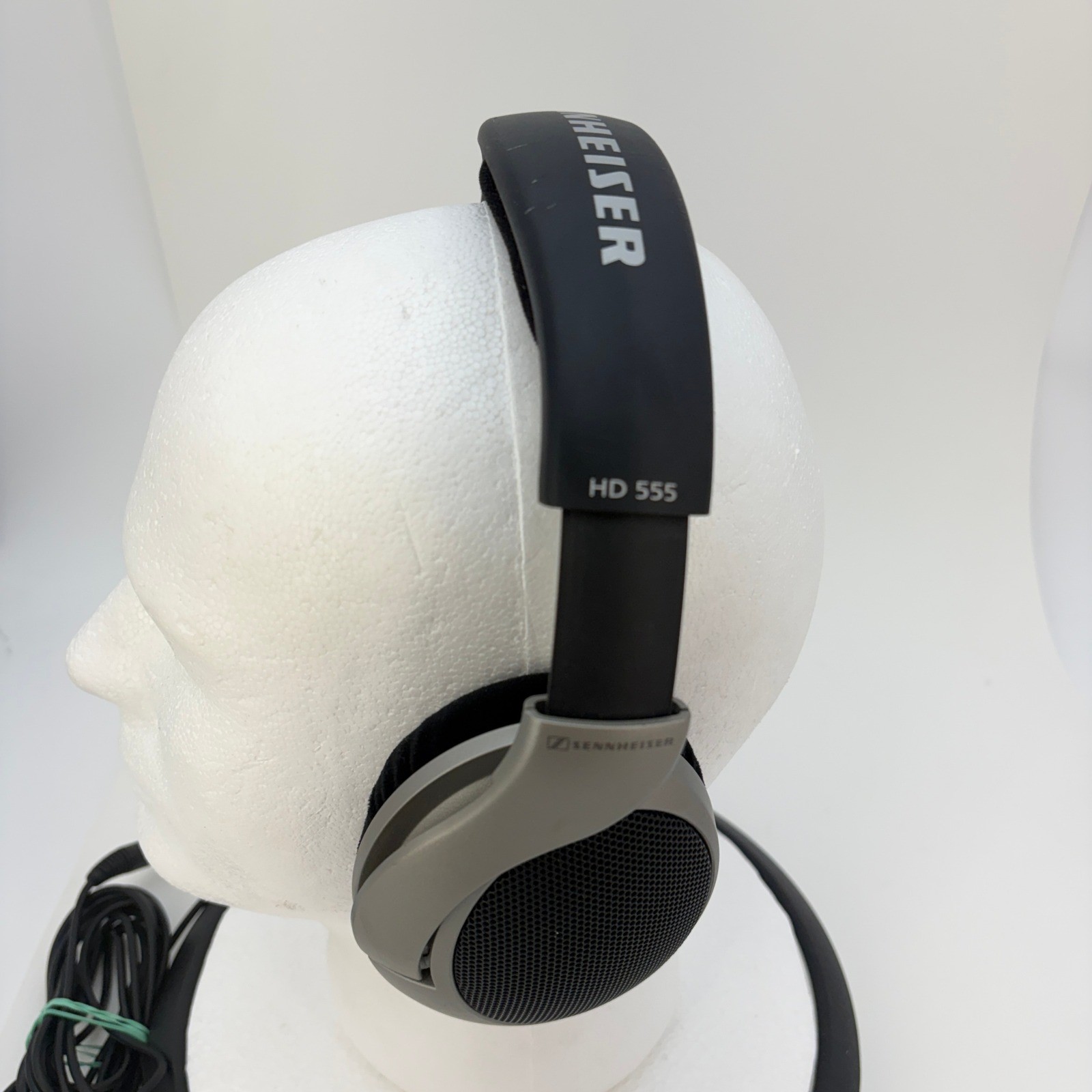 Sennheiser HD 555 Open Back Over Ear Audiophile Wired Headphones Gray Black