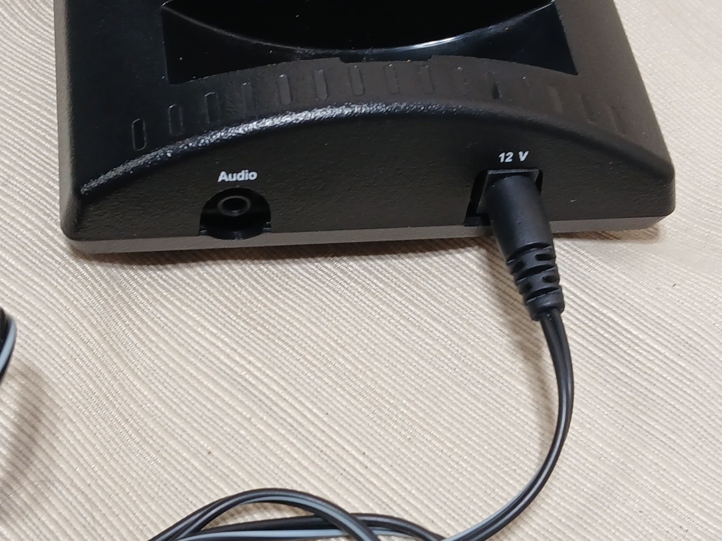TV Ears 2.3MHz Headphones w/ Charging Base Unit for Headphone System UNTESTED