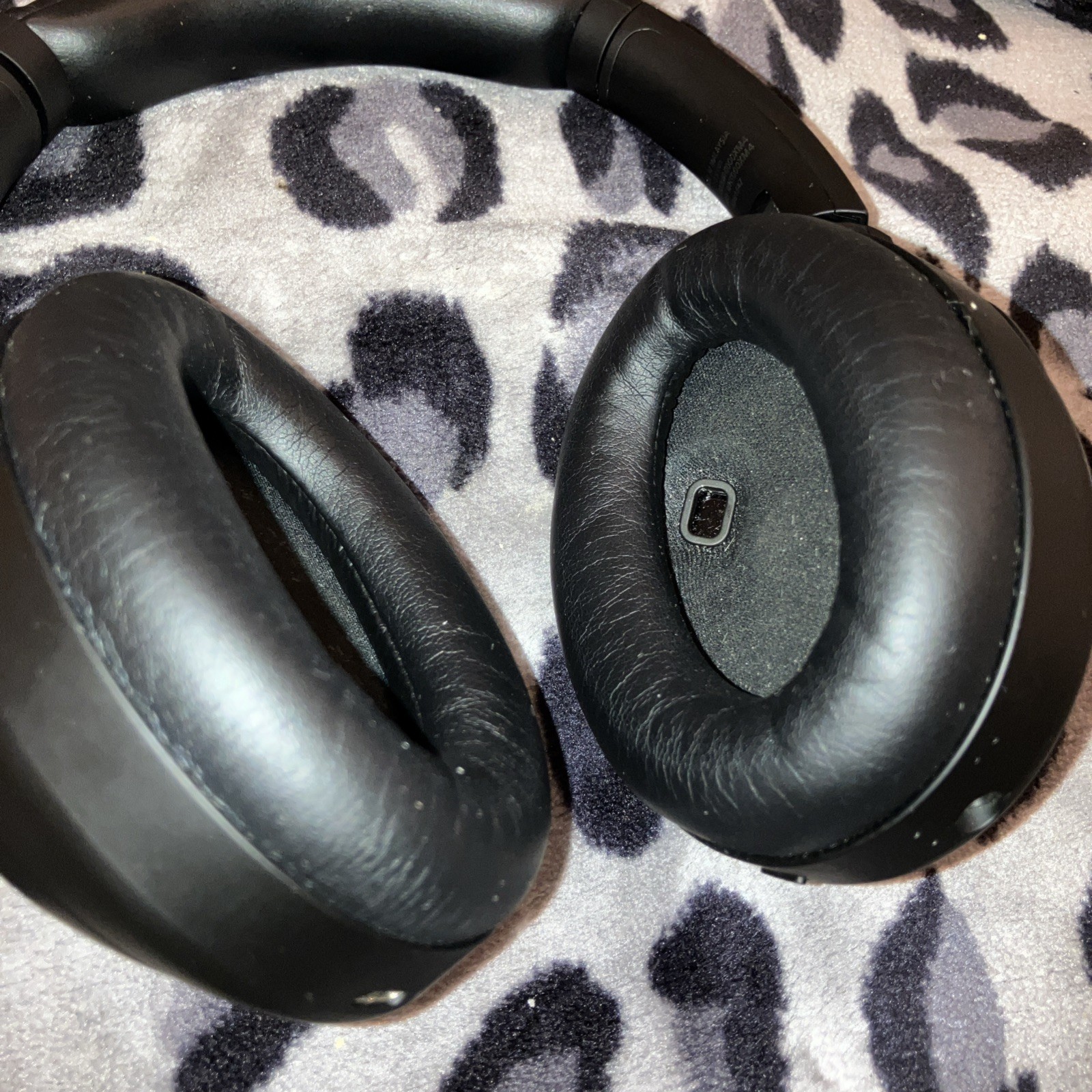 Sony WH-1000xm4 Headphones