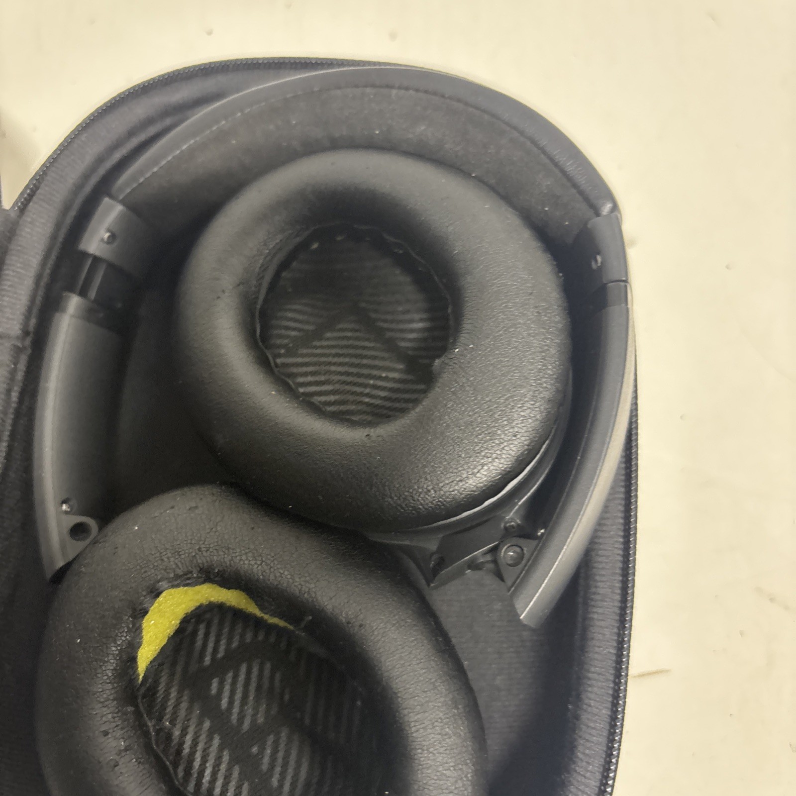 Bose QC35 Noise Cancelling Bluetooth Headphones Tested Working