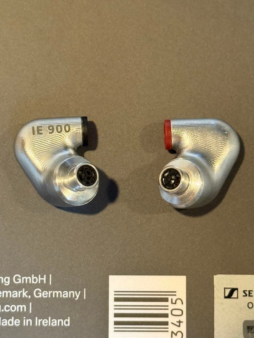 Sennheiser IE900 Made in Germany Audiophile IEM Earphones For Parts Right Fault