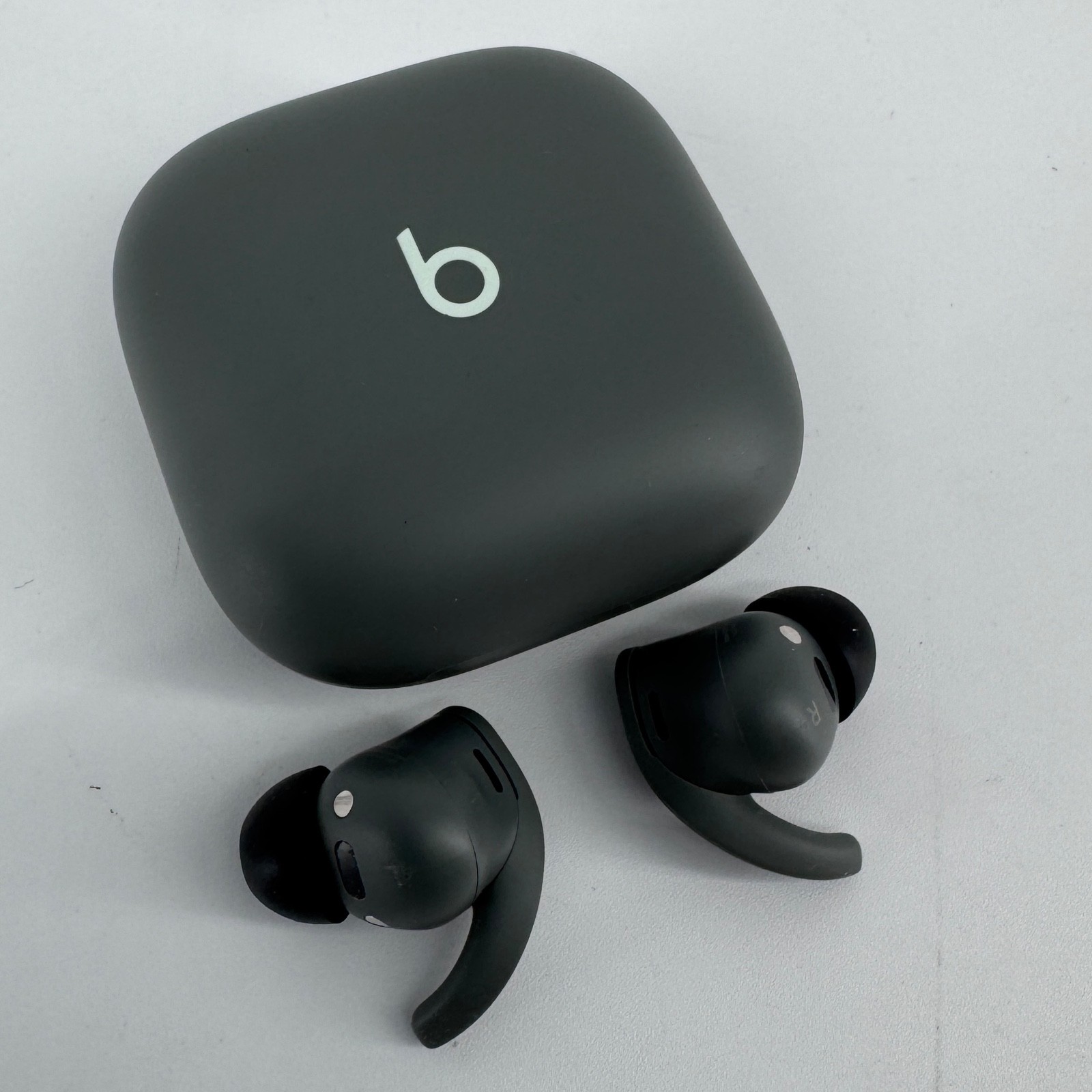 Beats by Dr. Dre Fit Pro True Wireless Earbuds – Gray (1st gen)