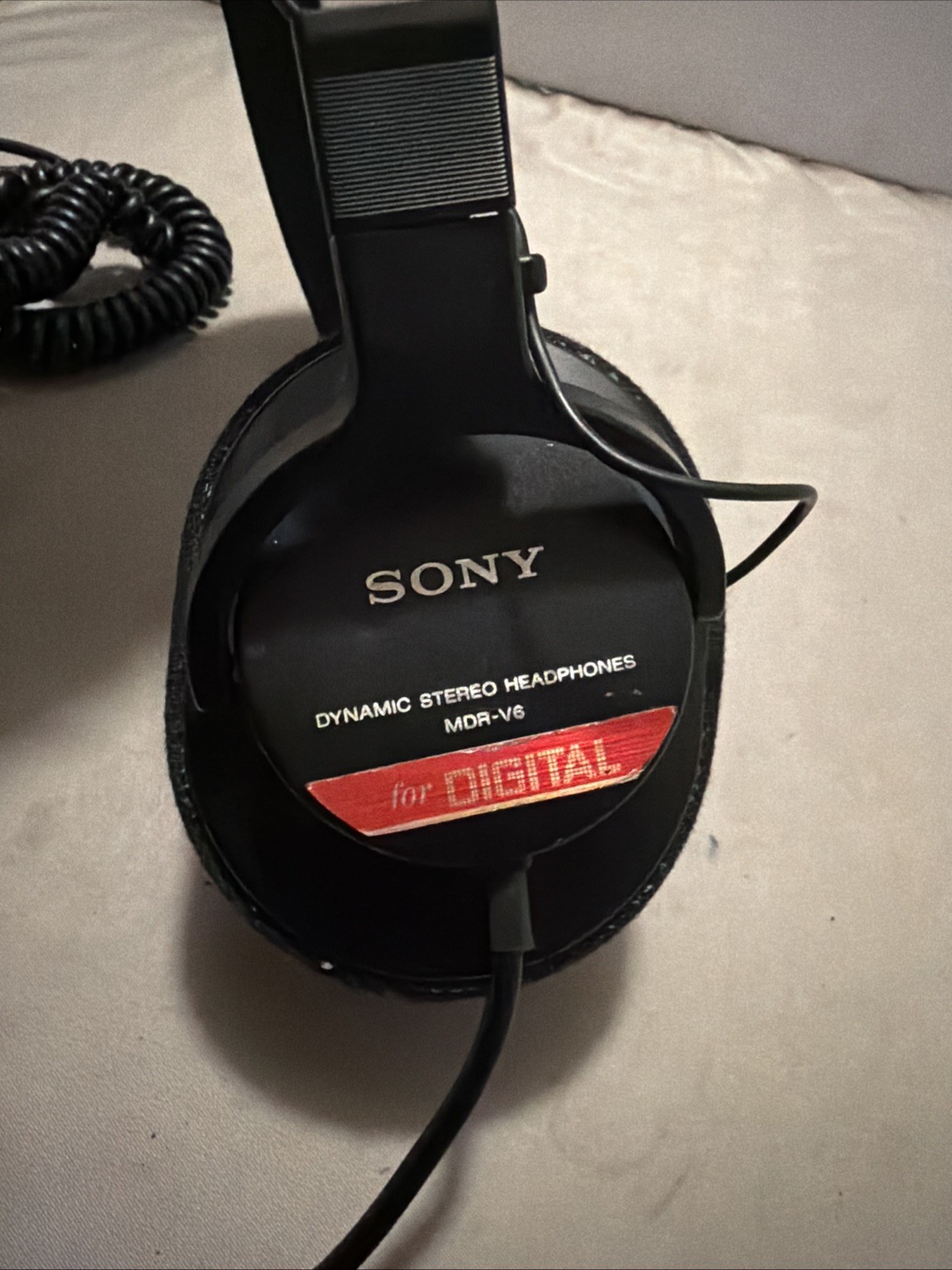 Sony MDR-V6 Over the Ear Headphones, Adjustable Head Band, Needs Ear Pads