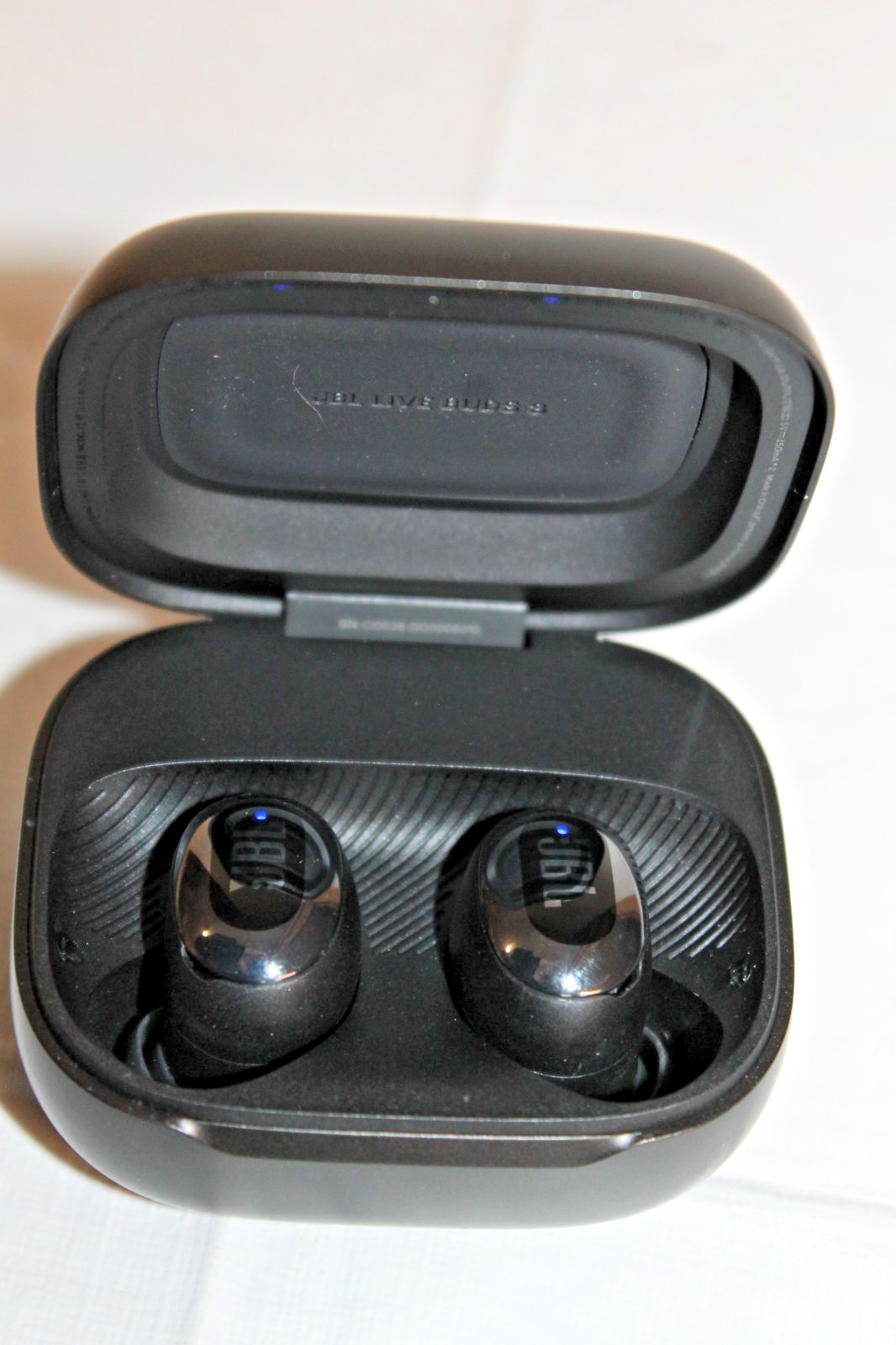 JBL Live Buds 3