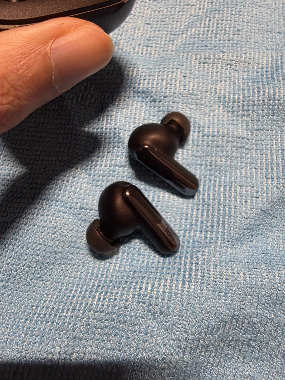 JBL Live Beam 3 Noise Cancelling Earbuds Black