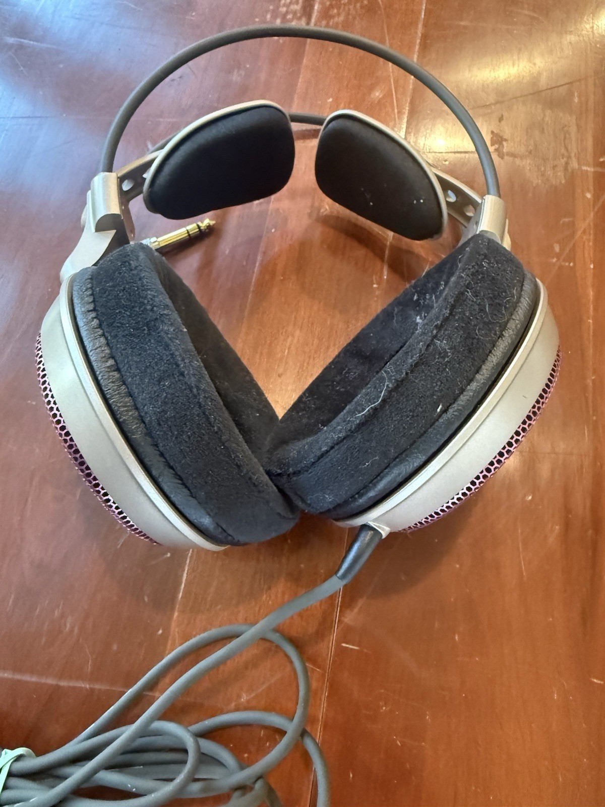 Audio-Technica ATH-AD700 Air Dynamic Open-Back Headphones – Purple – Excellent