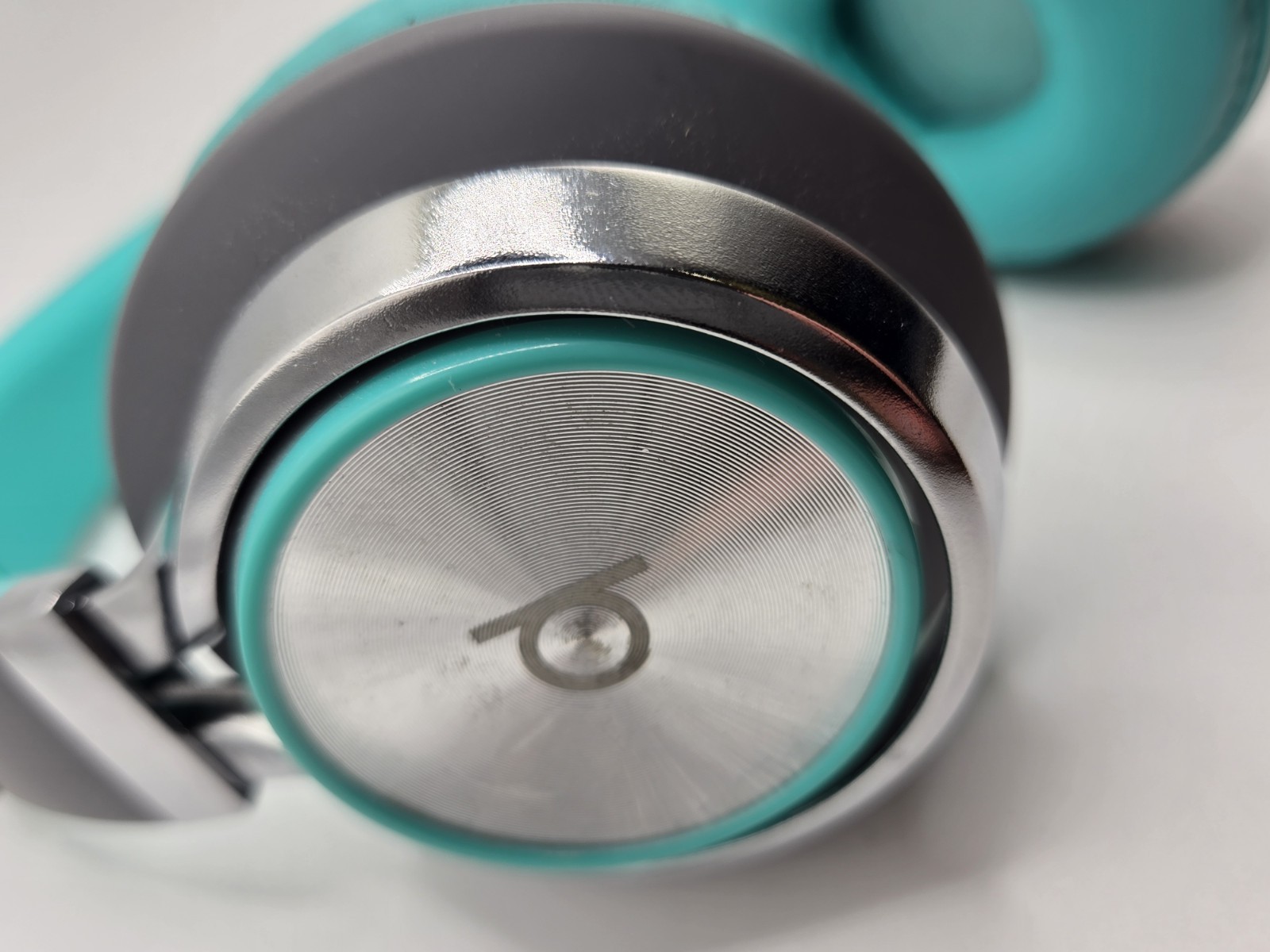 ARTIX CL750 Wired Headphones with Mic & Volume Control — Noise Isolating On-Ear
