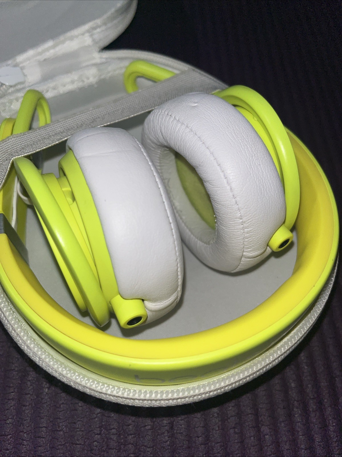 Beats Mixr Mixer Headphones Yellow/Green w/ Case