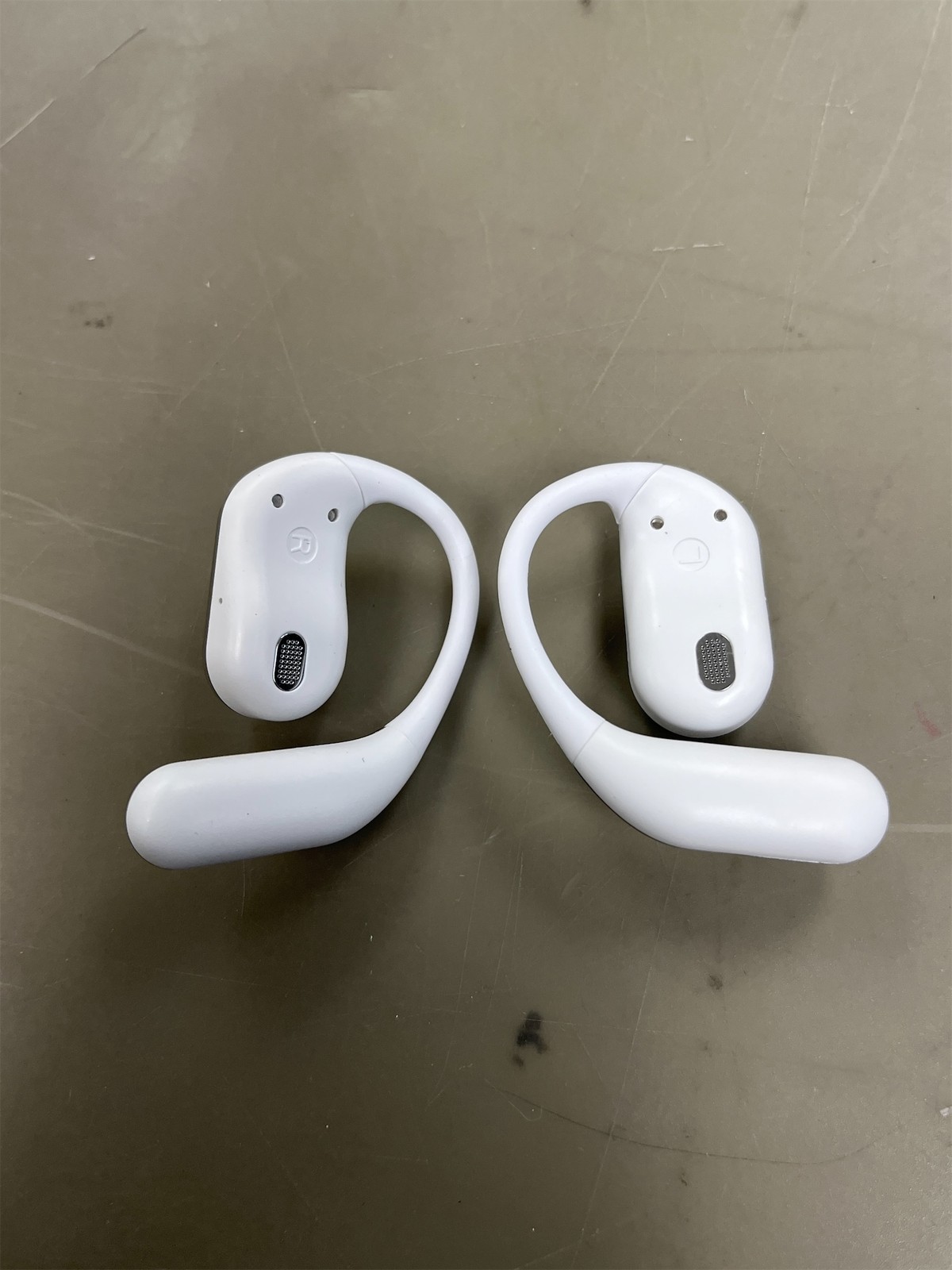Q16 Pro LCD open-ear wireless earbuds