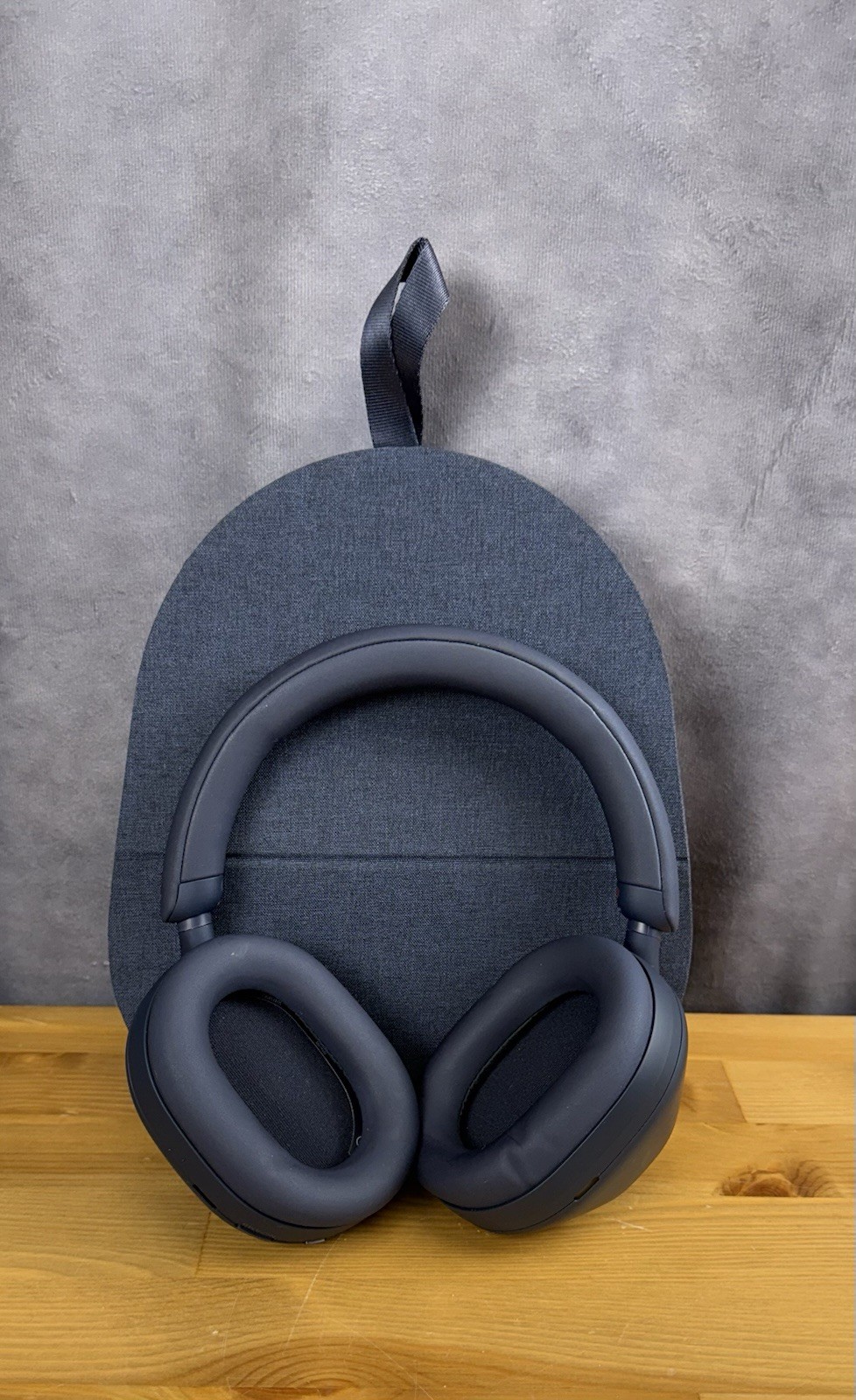 Sony WH-1000XM5 Premium Noise Canceling Headphones – Navy