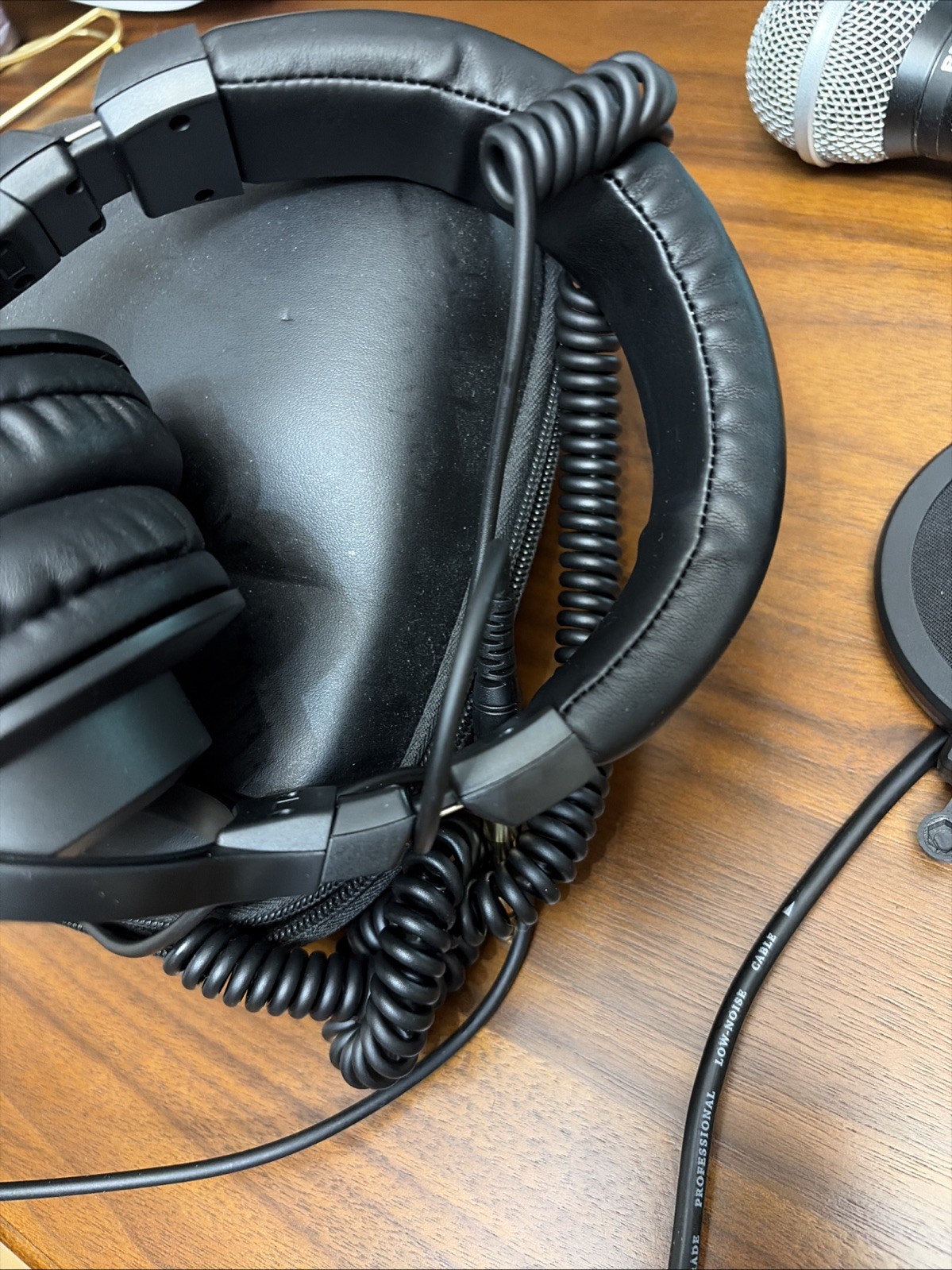 Rockville PRO-M50 Studio Stereo Headphones & RMC- XLR Microphon