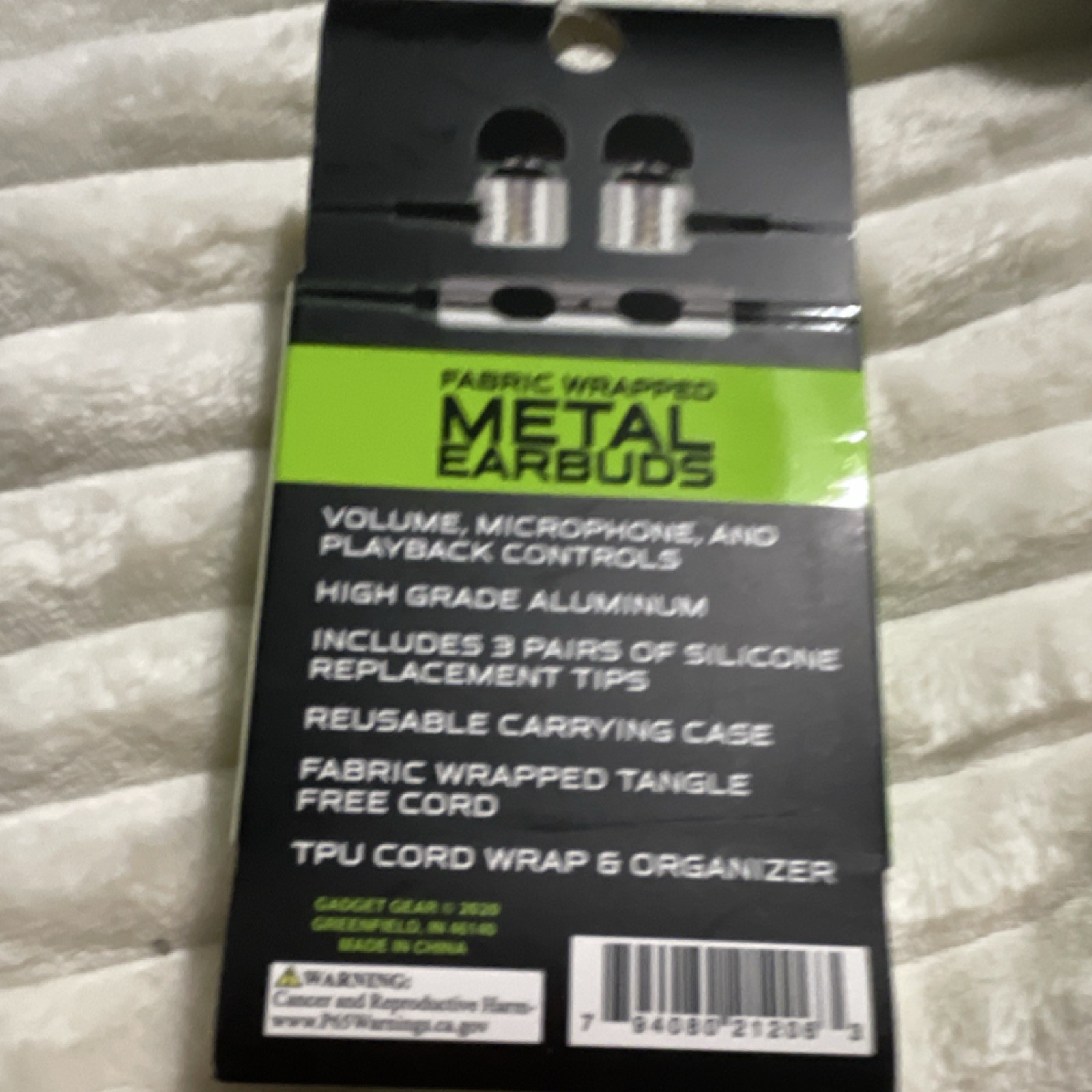 Gadget Gear Elite Series Metal In-Ear Earbuds Black Mic Tangle Free Cord 3.5mm