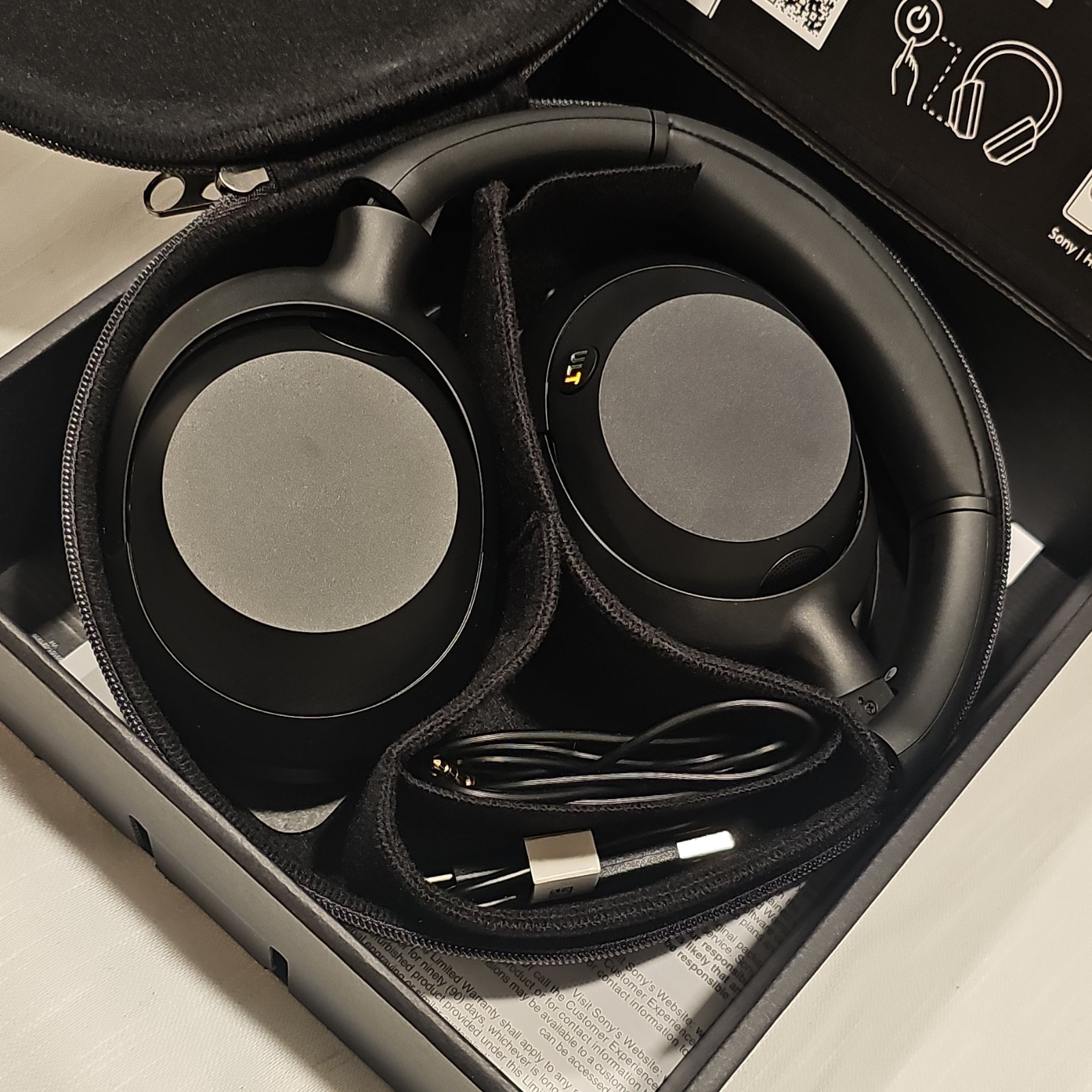 Sony WH-ULT900N Noise Cancelling Over-Ear Headphones Bluetooth Black