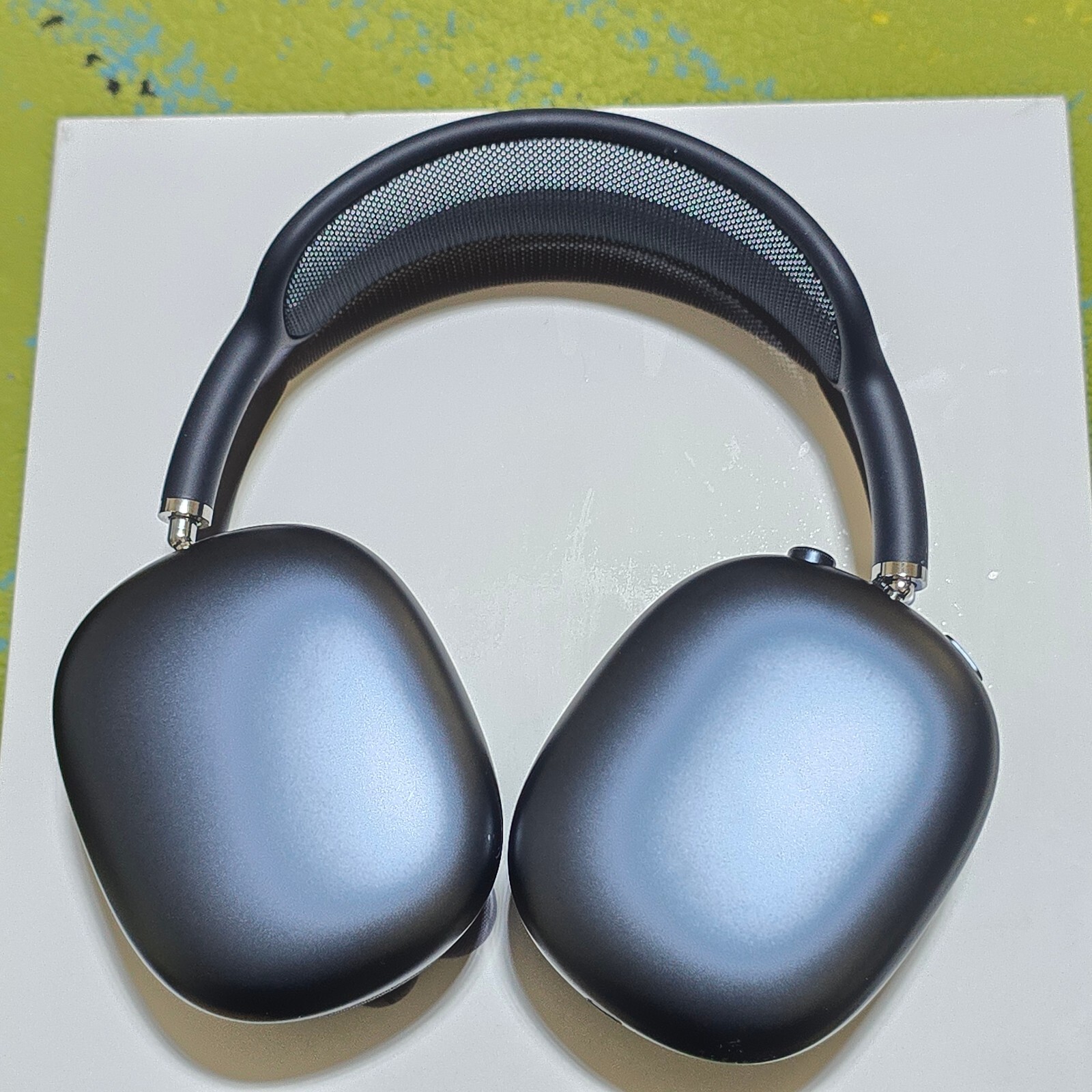 Apple AirPods Max USB-C 2nd Generation Midnight MWW43AM/A Bluetooth 2024 Model