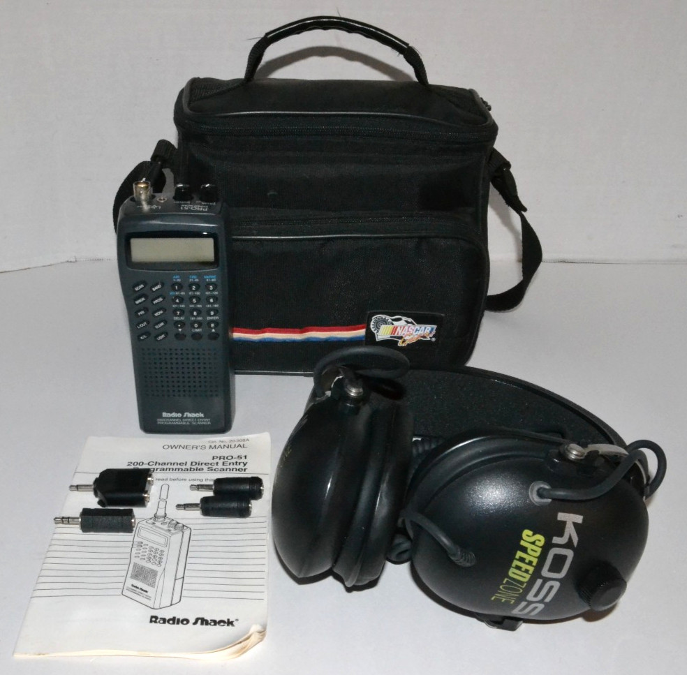 Koss Speed Zone Passive Noise Reduction Race Headphones & Scanner W/ Bag