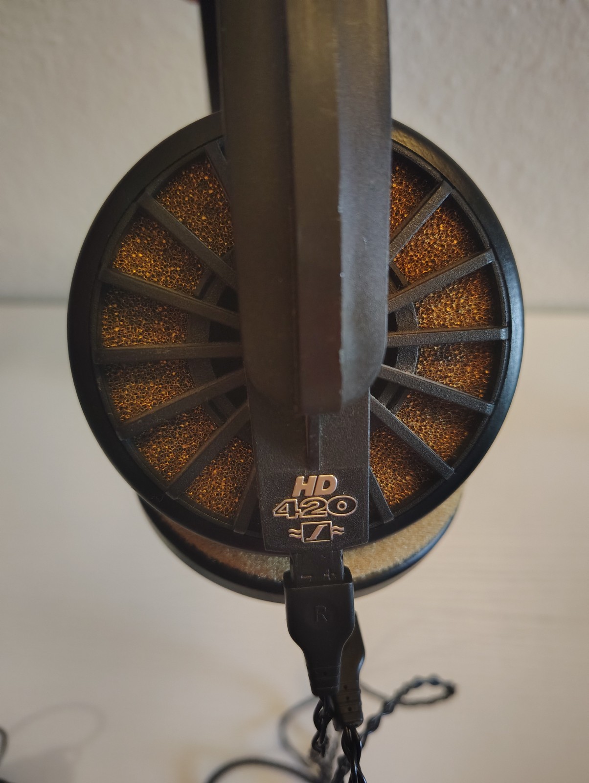 Sennheiser HD420 Wired Vintage Headphones 4.4mm Balanced Cable