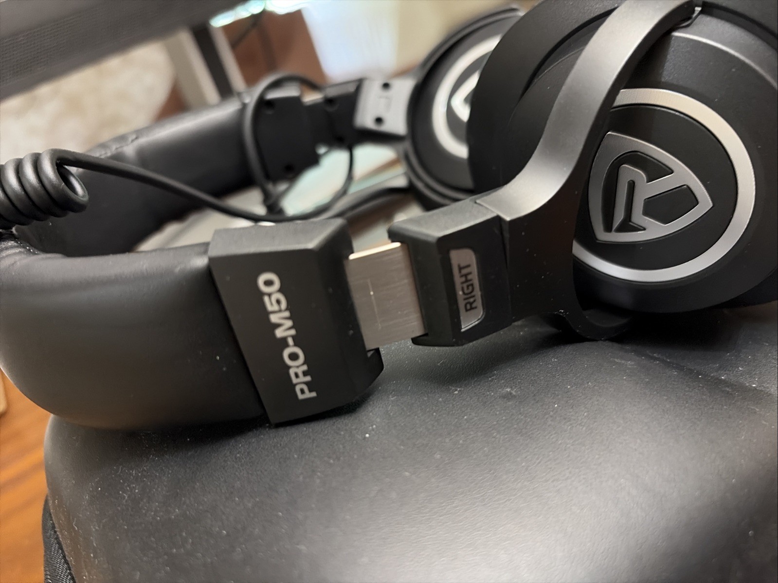 Rockville PRO-M50 Studio Stereo Headphones & RMC- XLR Microphon