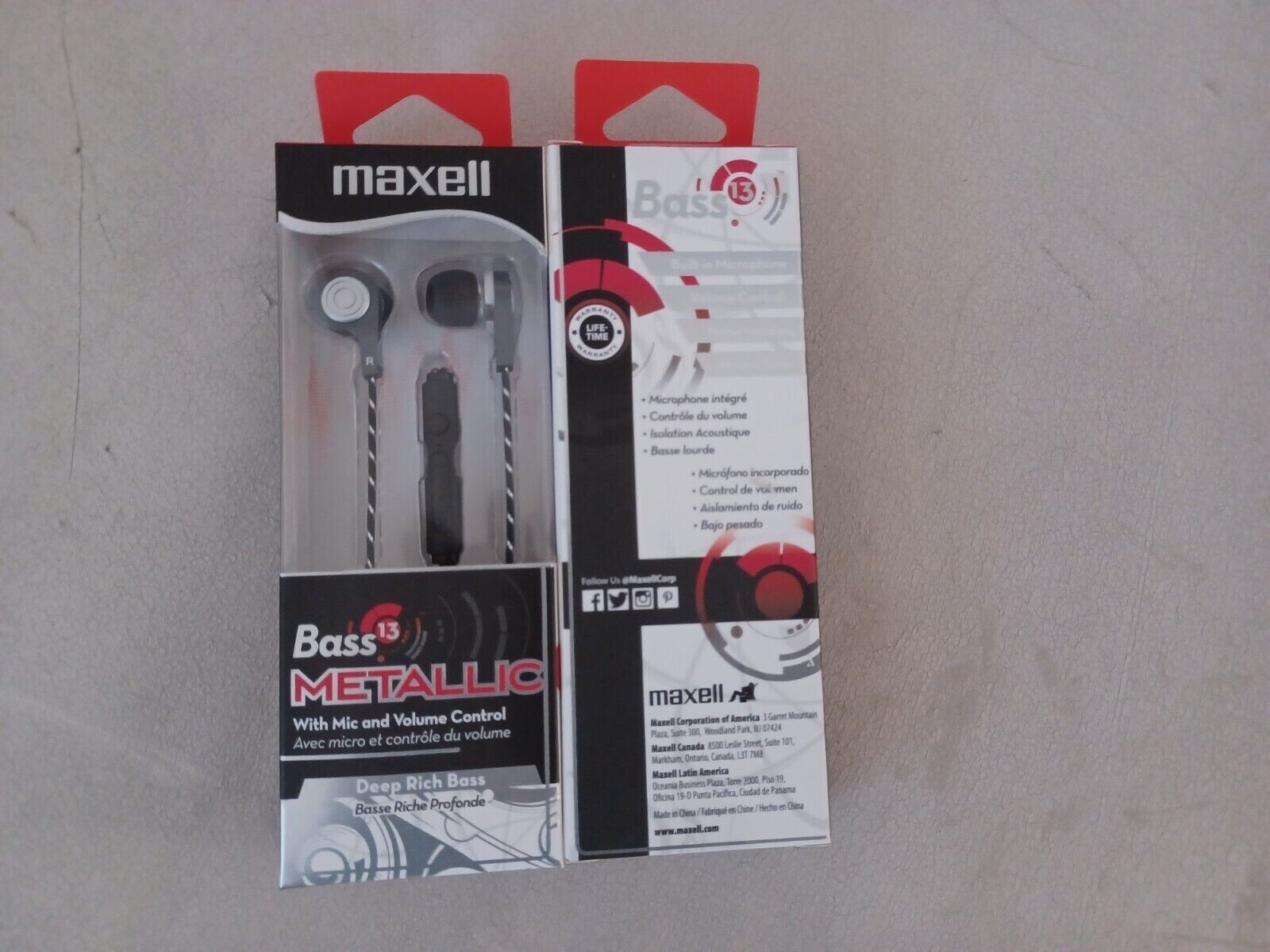 MAXELL 199600 Maxell Bass 13 Metallic Earbuds with Microphone Black & Silver NEW