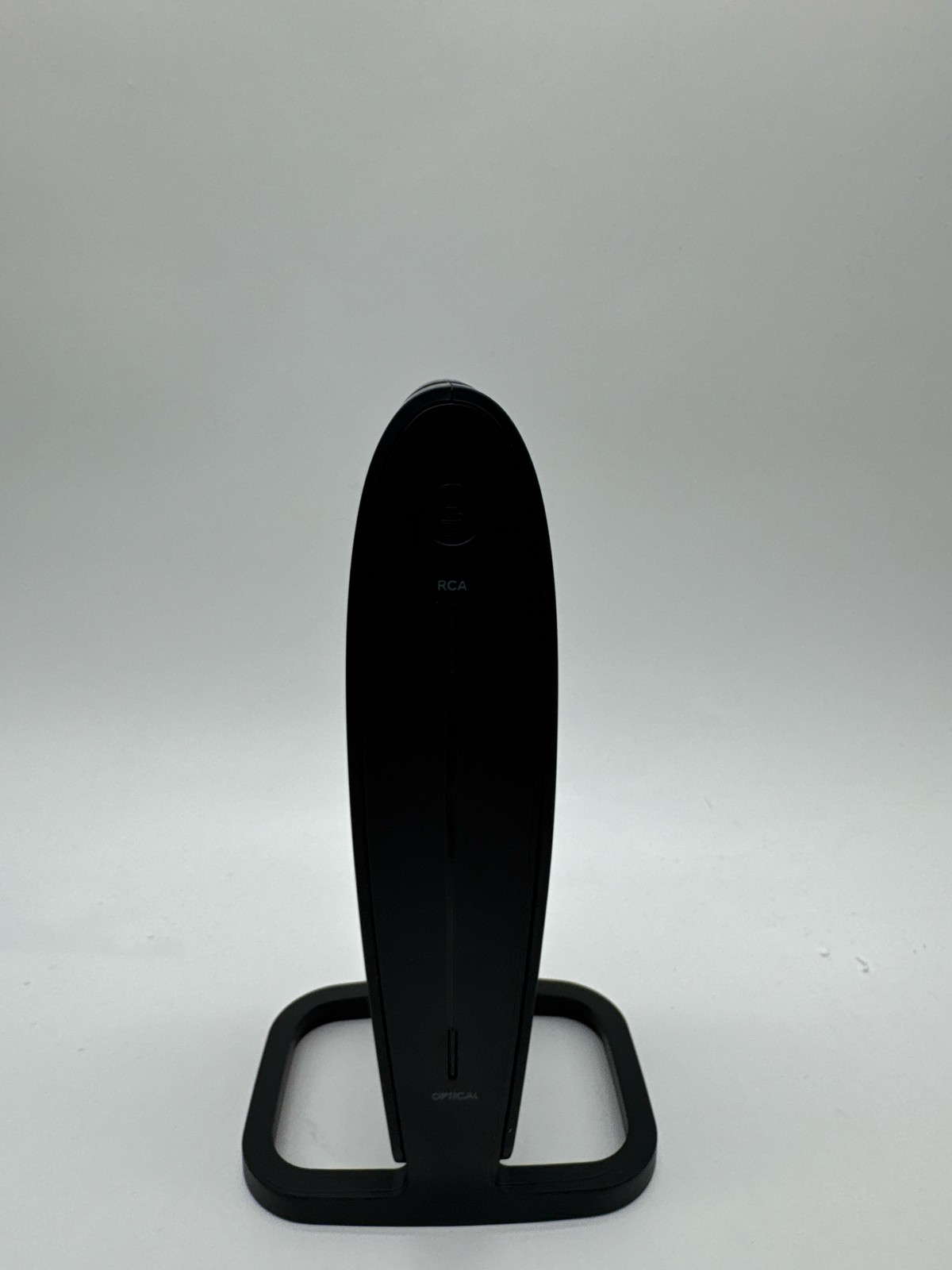 Insignia NS-HAWHP2 Digital Wireless Headphones and Docking Station RF Black
