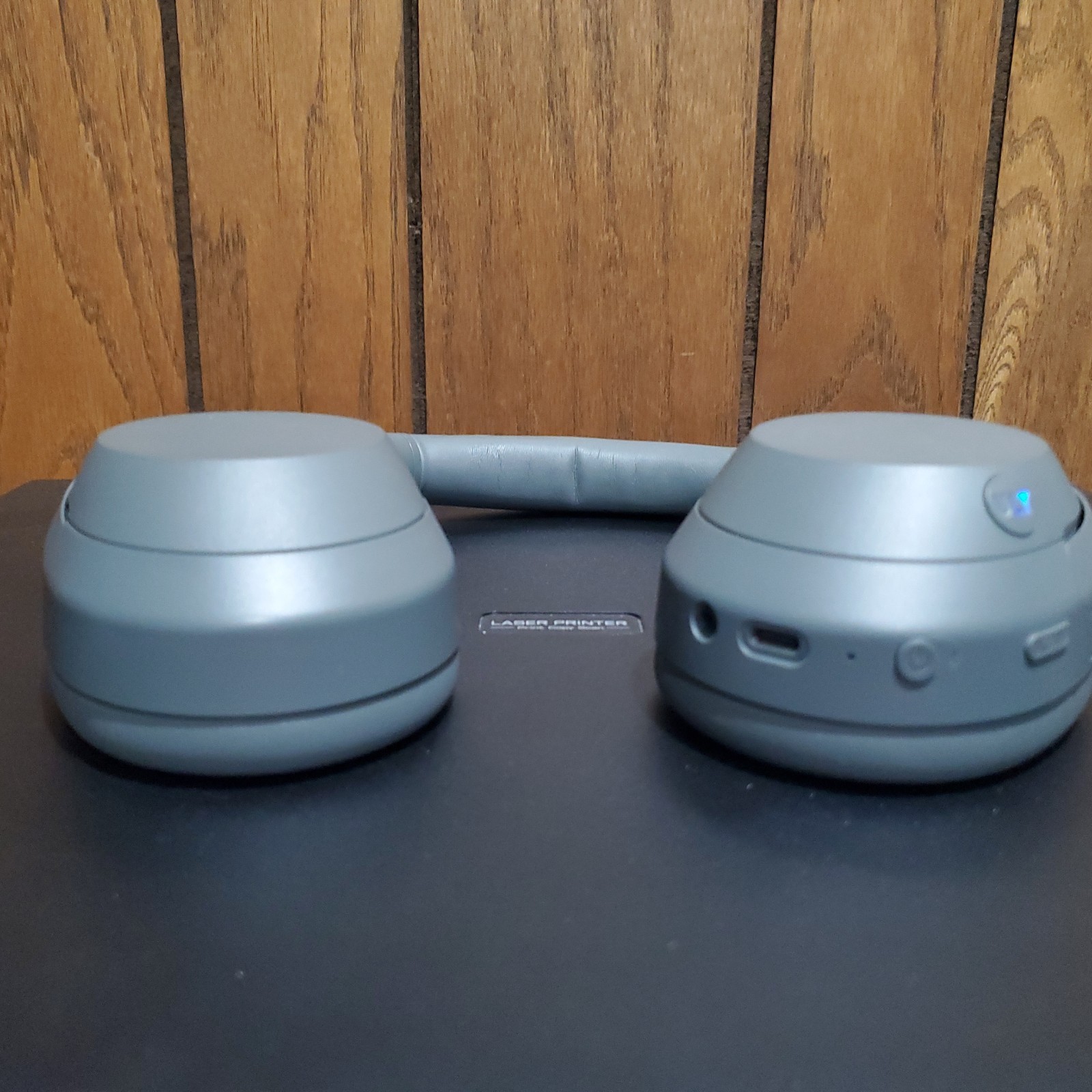 SONY ULT WEAR WHULT900N/H Headphones (For Parts, Fully Functional) Broken Hinge