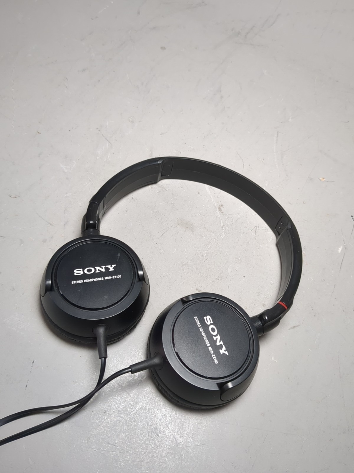 Sony ZX100 Wired On-Ear Headphones 30mm Drivers Analog 3.5mm Tested
