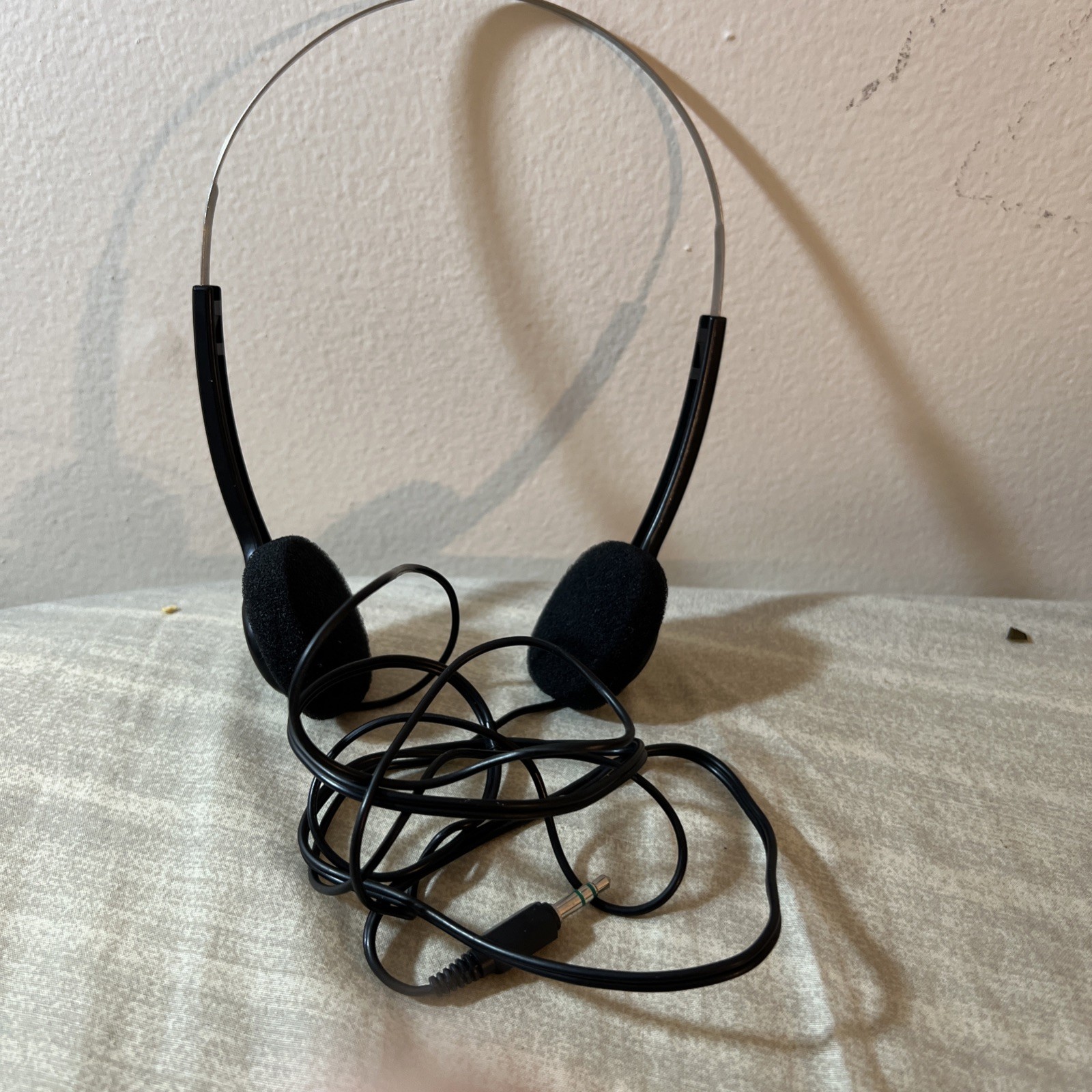 Vintage Sony MDR-006 Walkman Headphones