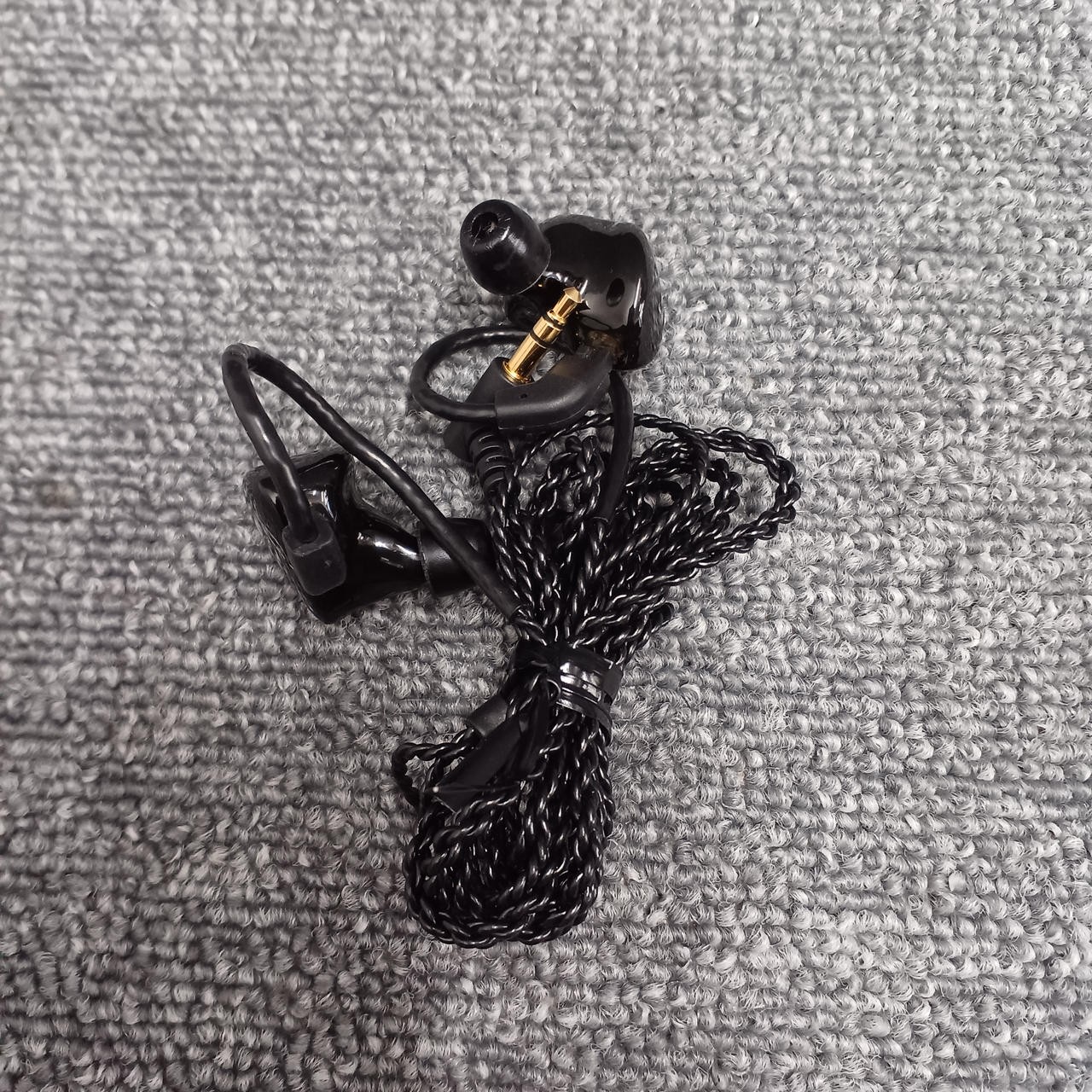AROMA Witch Girl S Earphones Stereo In-Ear Hybrid 20Hz-20kHz