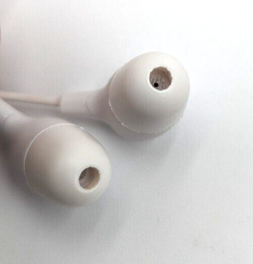 JVC Memory Marshmallow Memory Foam Earbud with Mic White with Apple Adaptor