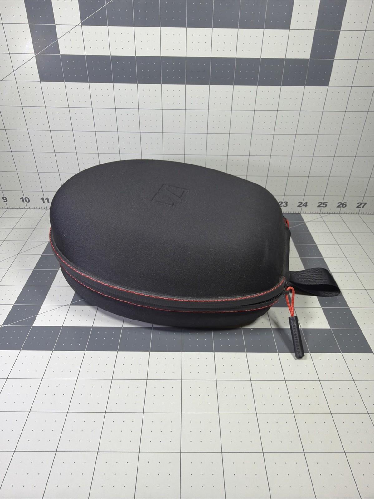 Sennheiser Momentum Headphones Black Carrying Case