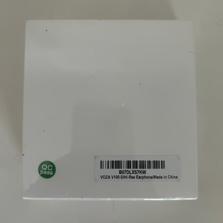 VOZA V100-S Hi-Res Audio Earphones In-Ear Headphones New Sealed Box Size N/A