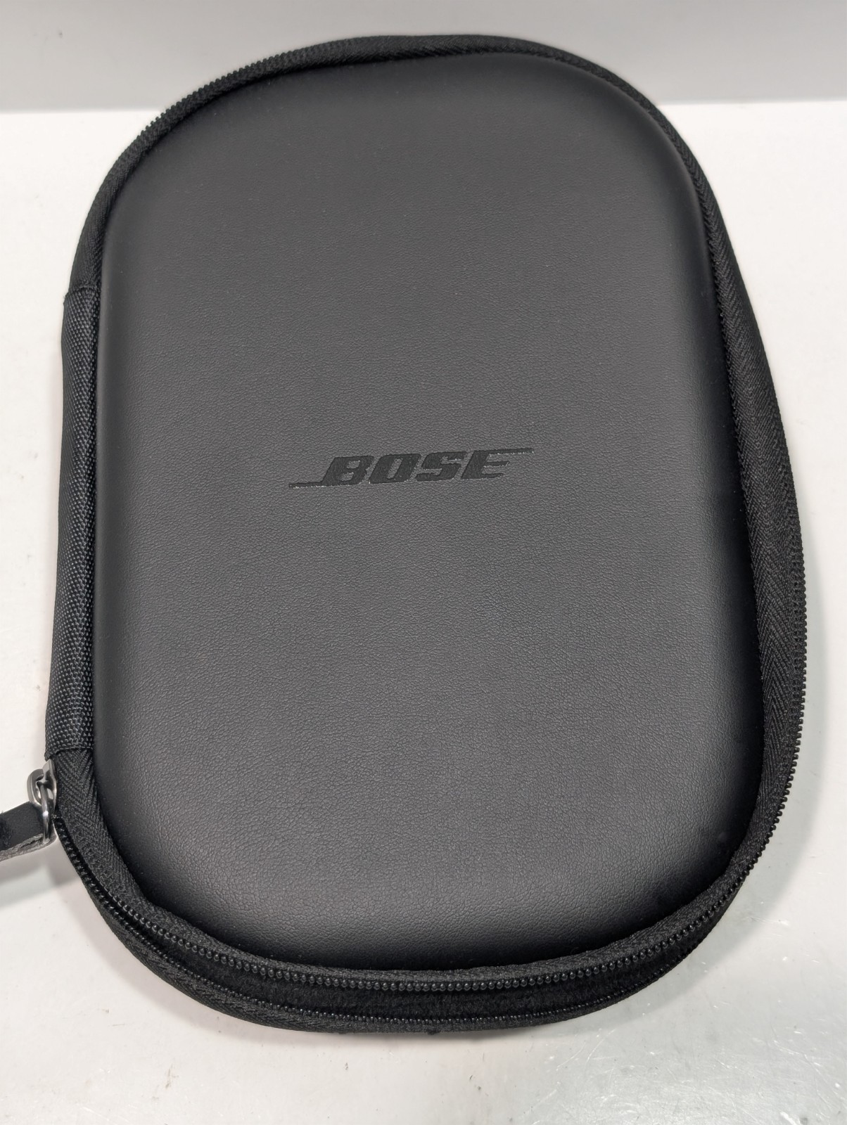 Bose QuietComfort 45 Wireless Noise Cancelling Headphones QC45 Black w Case