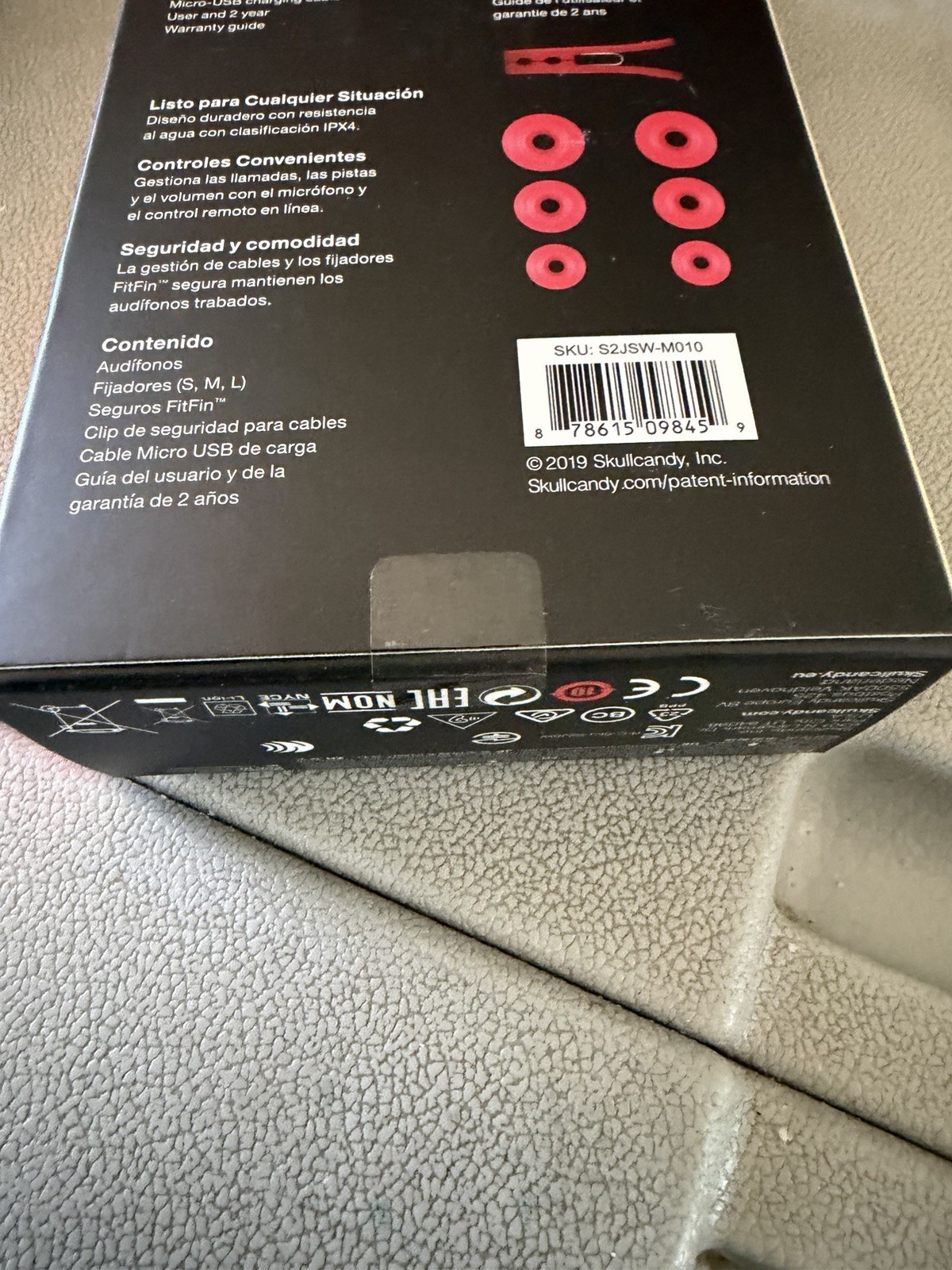 Skullcandy Jib+ Bluetooth Wireless Sport in-ear Headphones (Red)