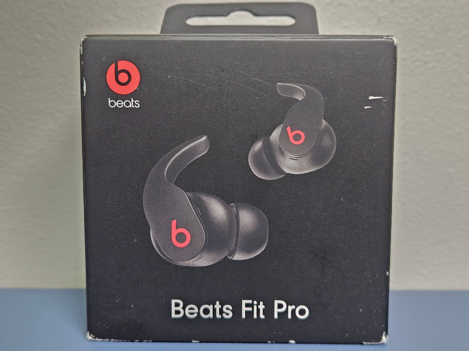 READ AD Beats By Dr. Dre Beats Fit Pro Red & Black Water Resistant
