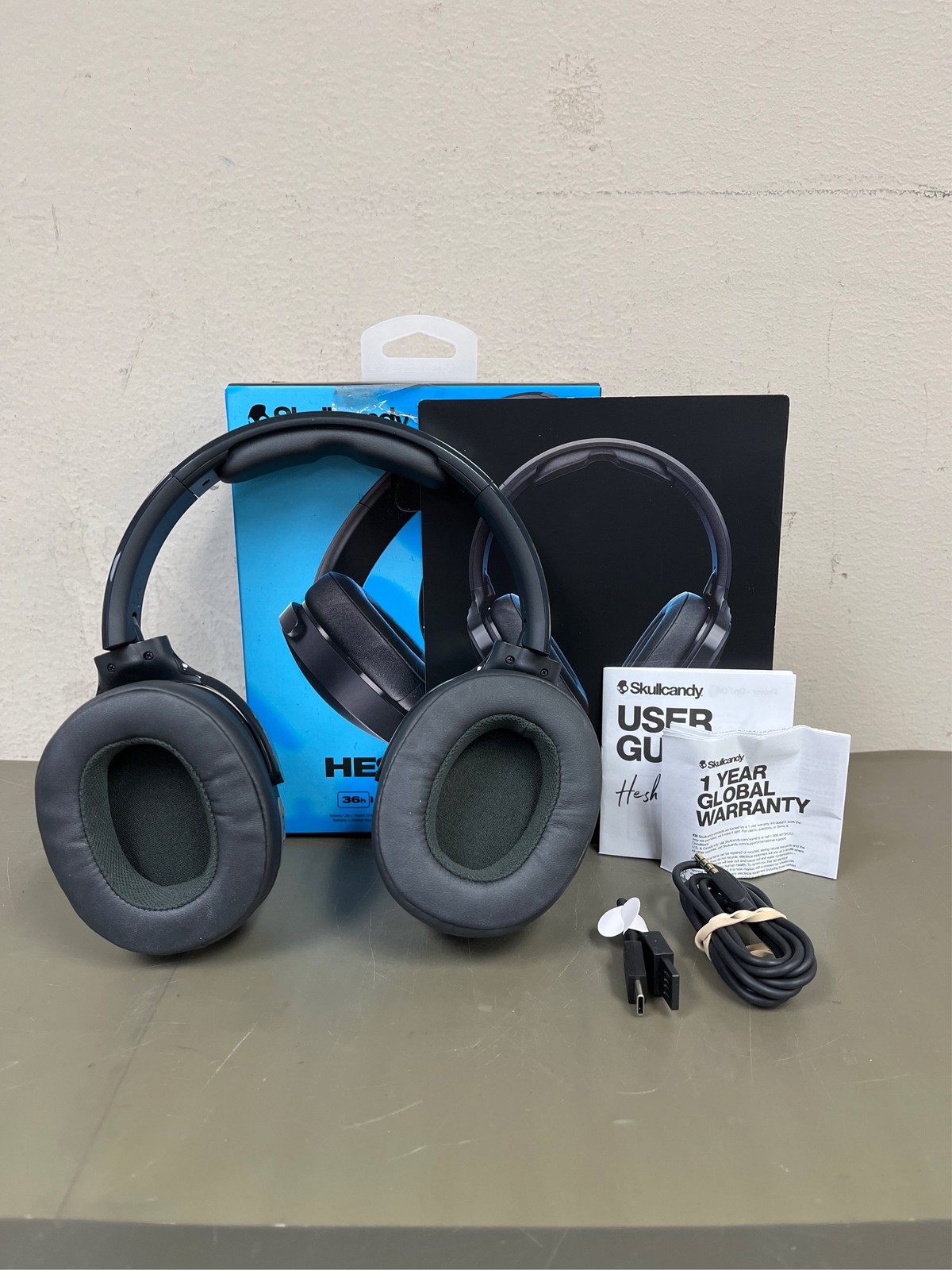 Hesh Evo Wireless Over-Ear Headphones in Black