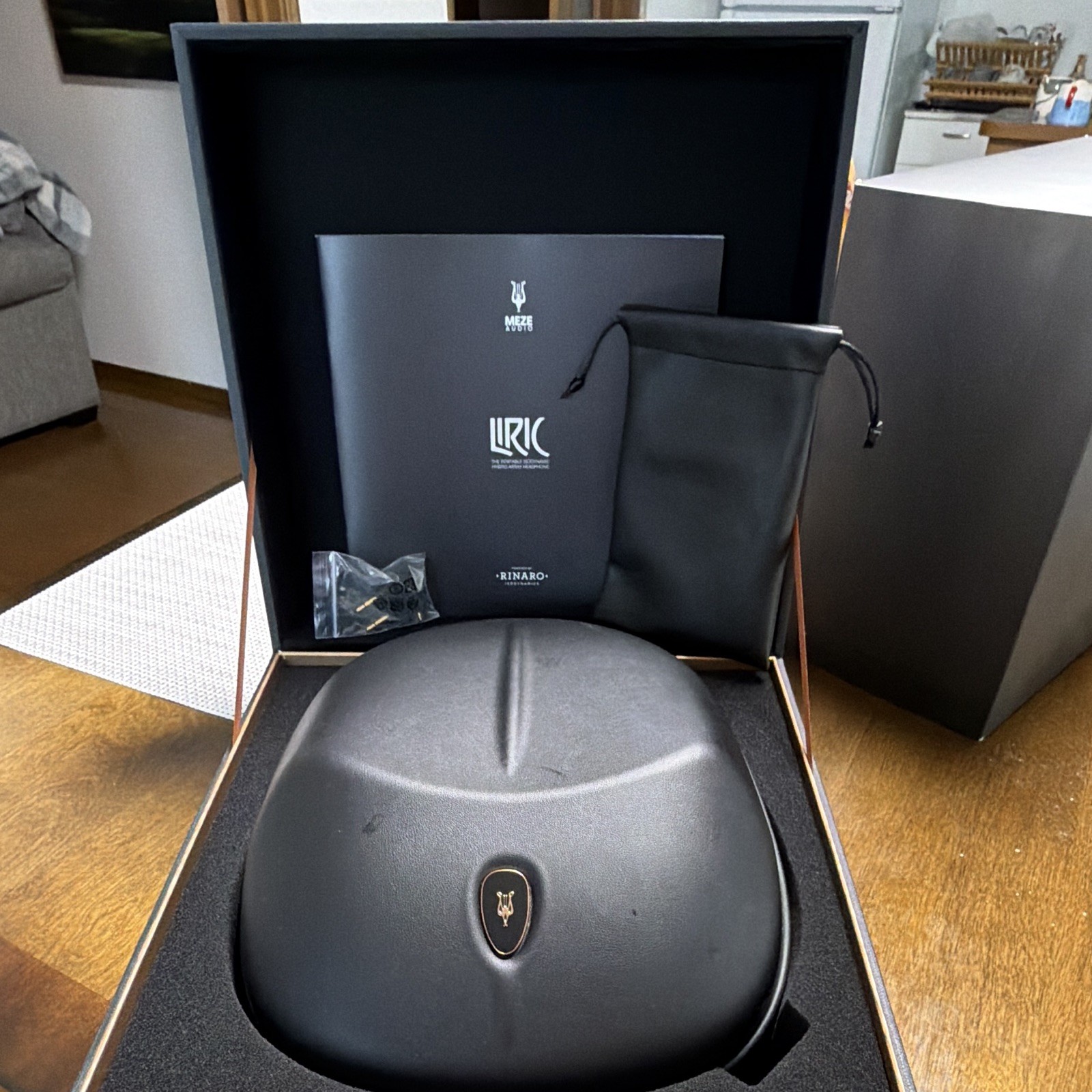 Meze Audio LIRIC Over-Ear Headphones Black Detachable Cable w/ Case & Box