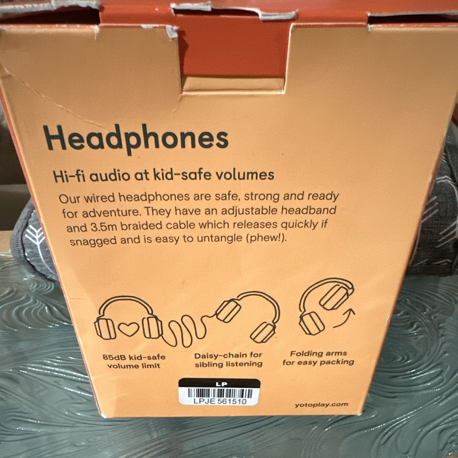 Yoto Fruit Punch Wired 3.5mm Headphones Volume Limit Orange/White 3.5m UNTESTED