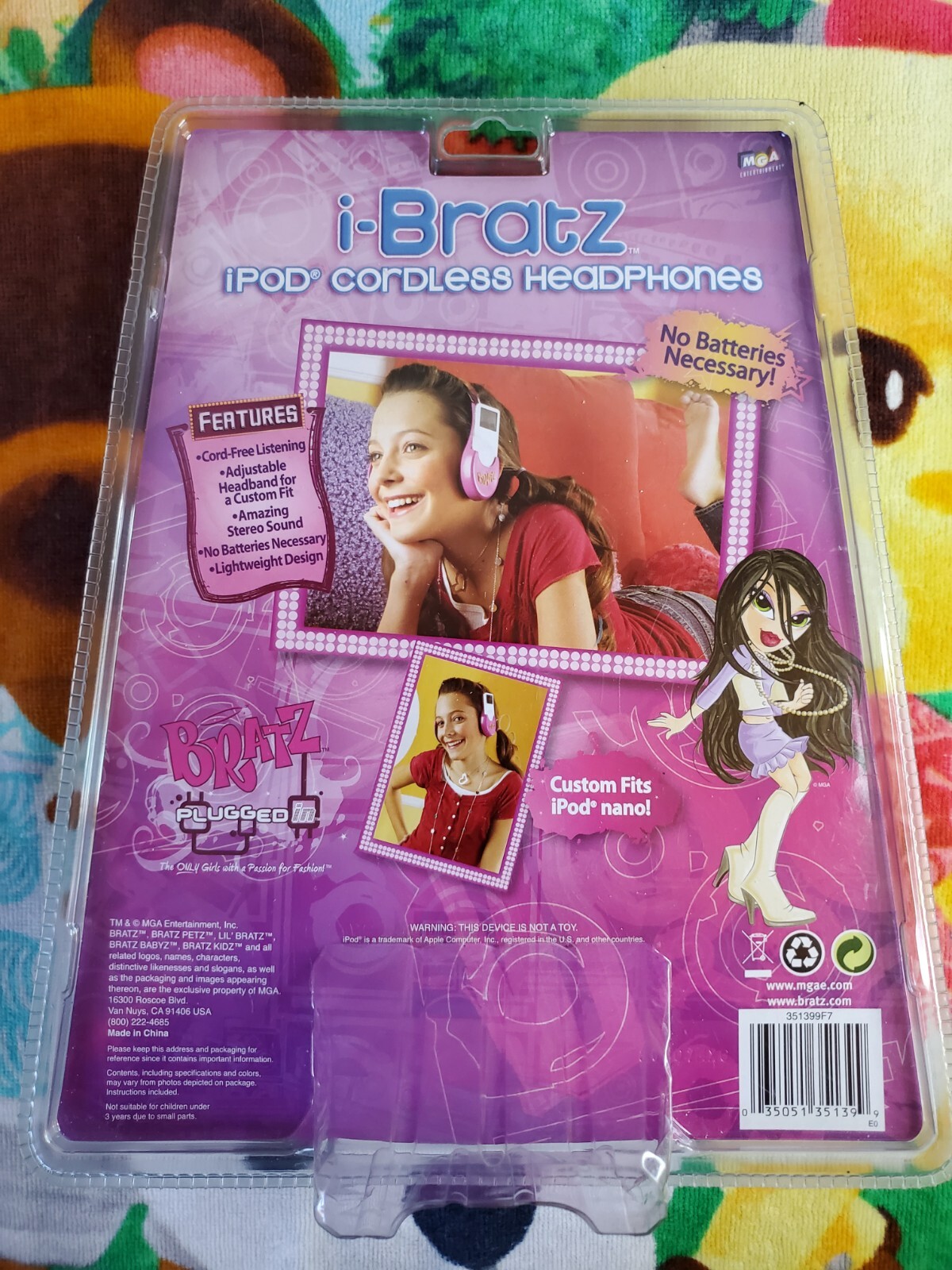 Vintage i-Bratz Cordless Headphones for 1st and 2nd Gen iPod Nano Vintage Bratz