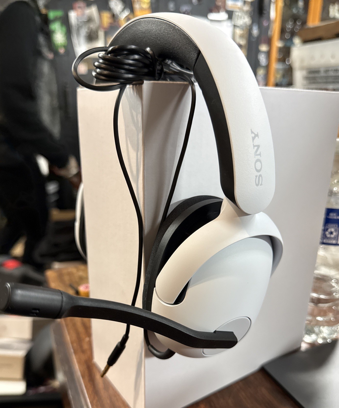 Sony INZONE H5 Wireless Gaming Headset (White) Brand new – No Dongle For Wireles