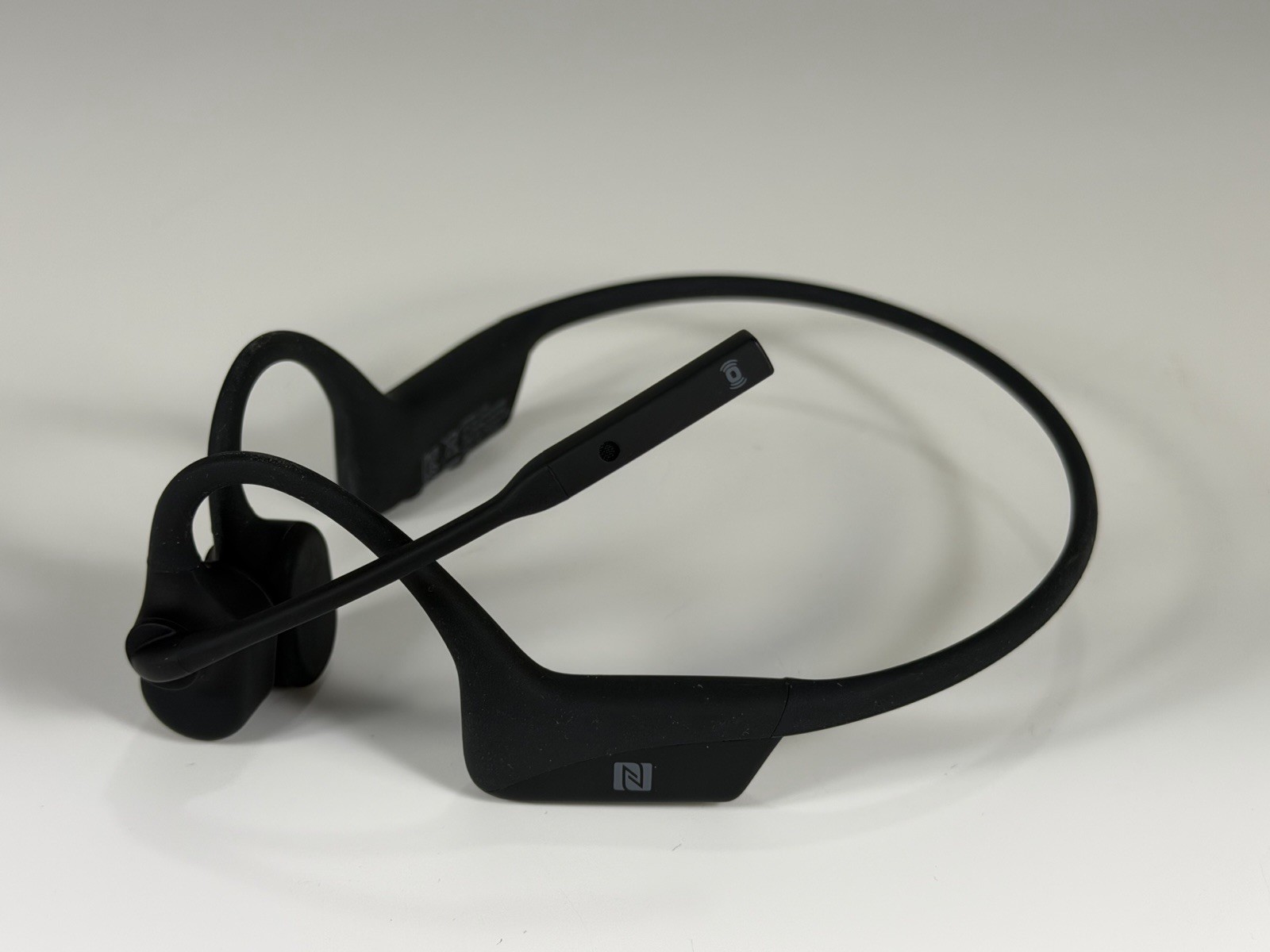 SHOKZ OPENCOMM Bone Conduction Bluetooth Headset with Boom Mic – Working