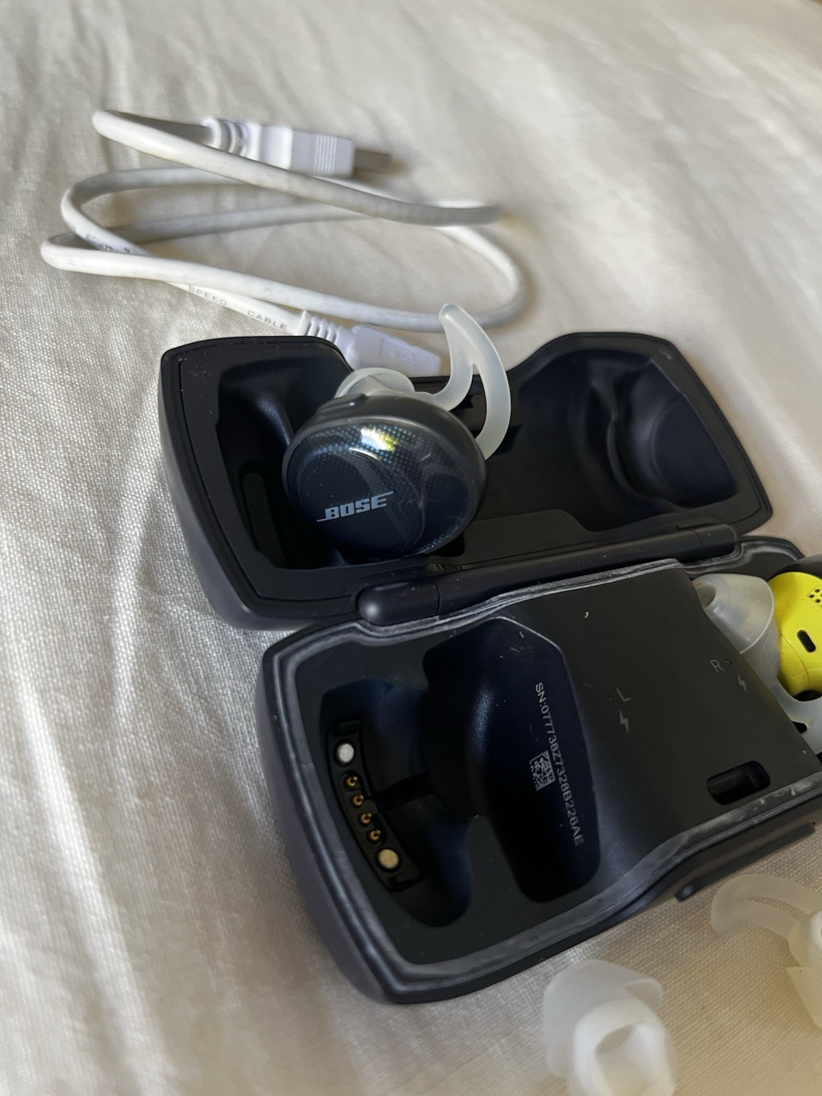 Bose Sound Sport Wireless Bluetooth EarBuds