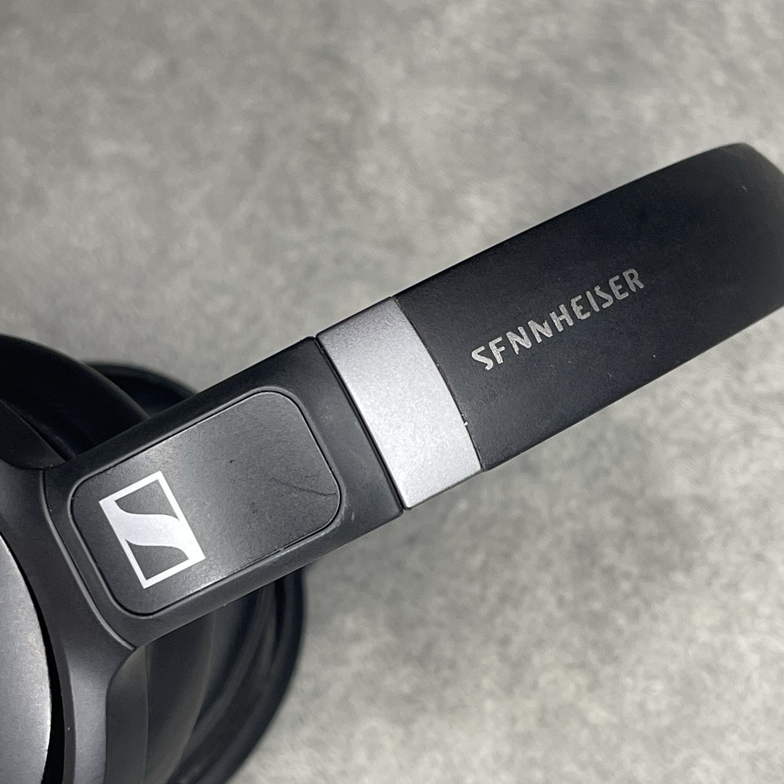 Sennheiser HD 450SE Bluetooth 5.0 Wireless Headphones