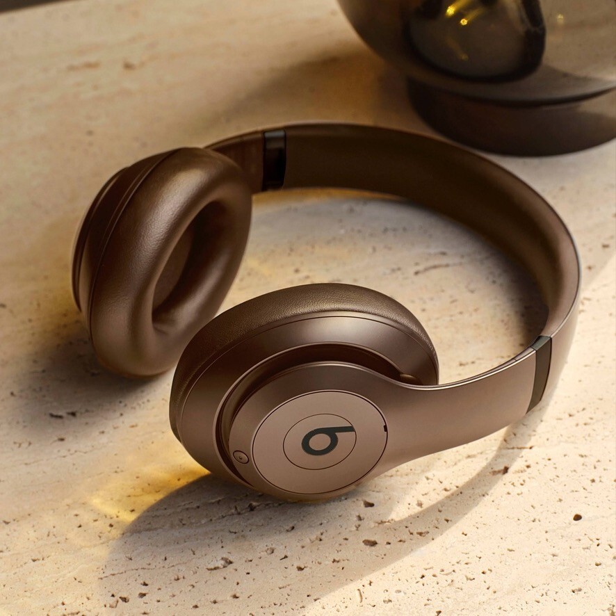 Beats Studio Pro + Kim Kardashian Wireless Headphones – All Color (New Sealed)